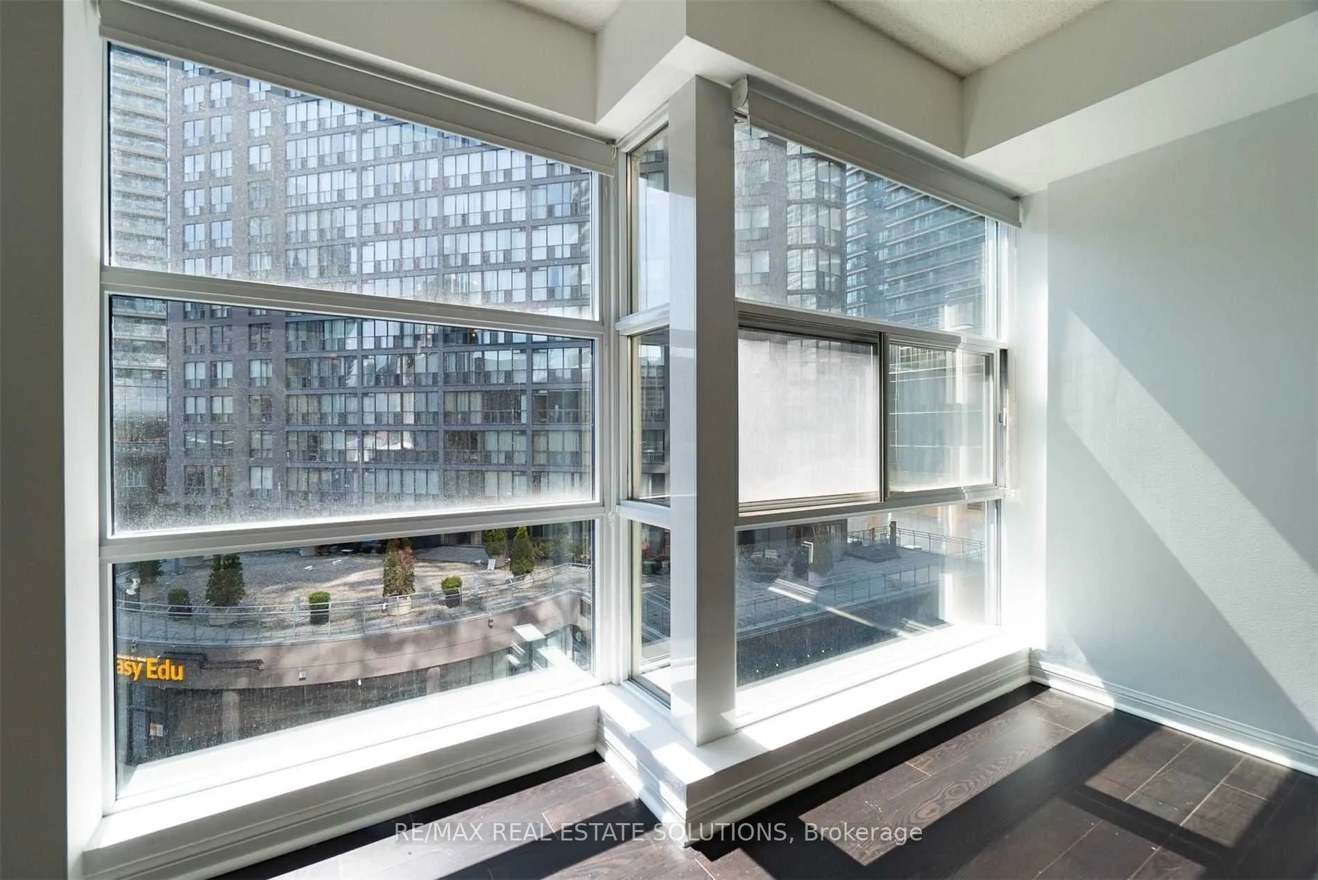11 St Joseph Street, #401