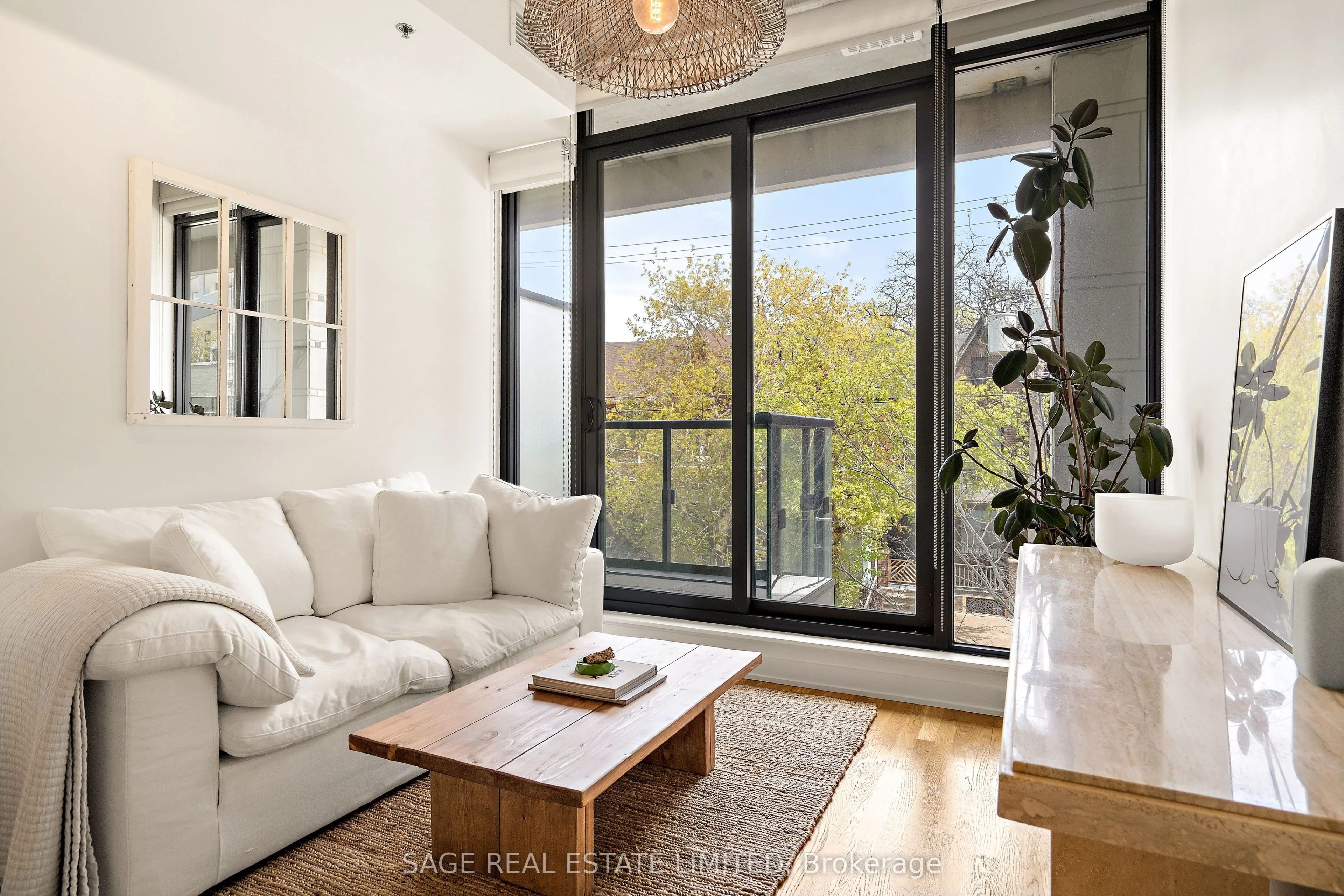 8 Dovercourt Road, #216
