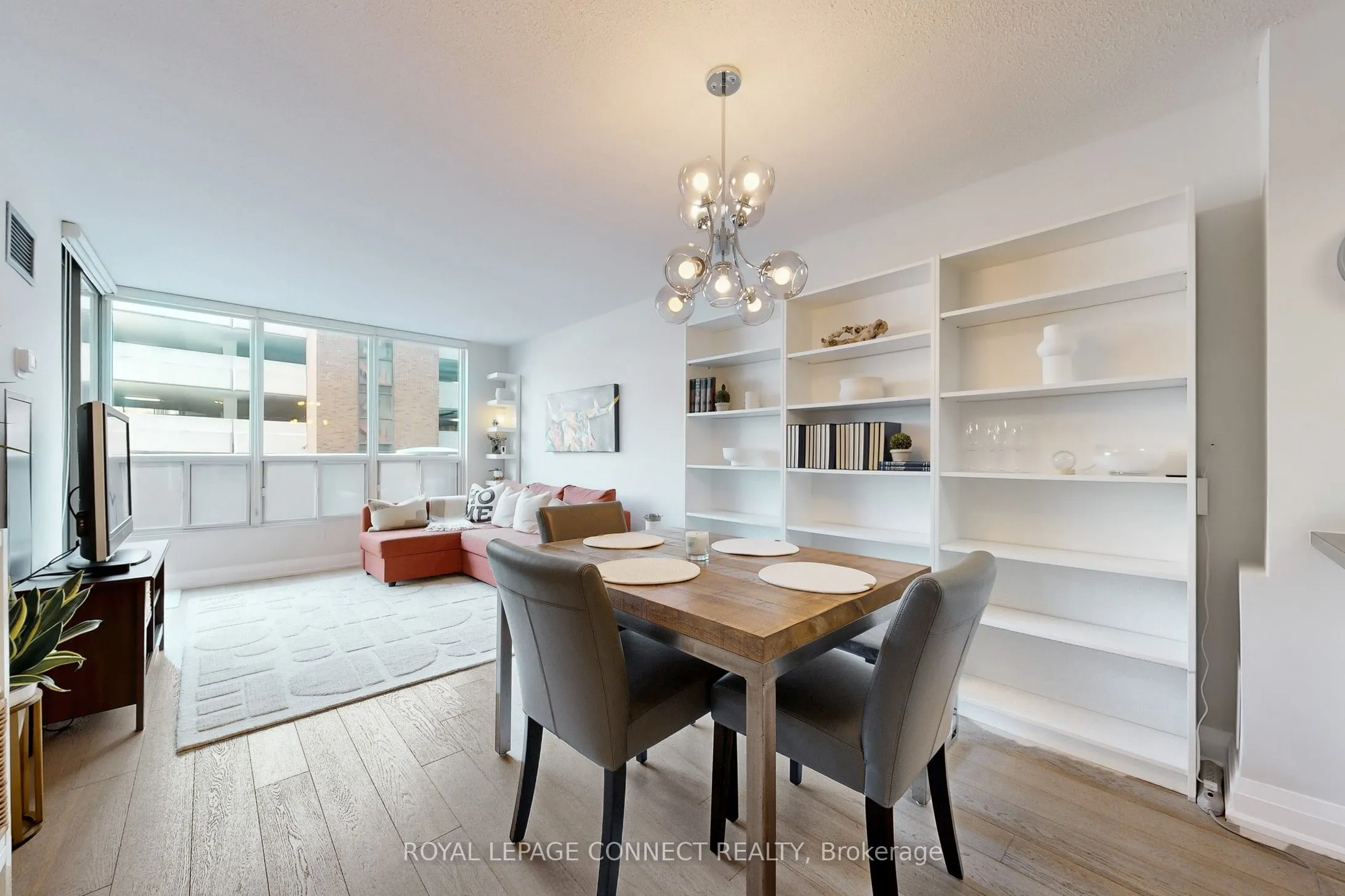 750 Bay Street, #605