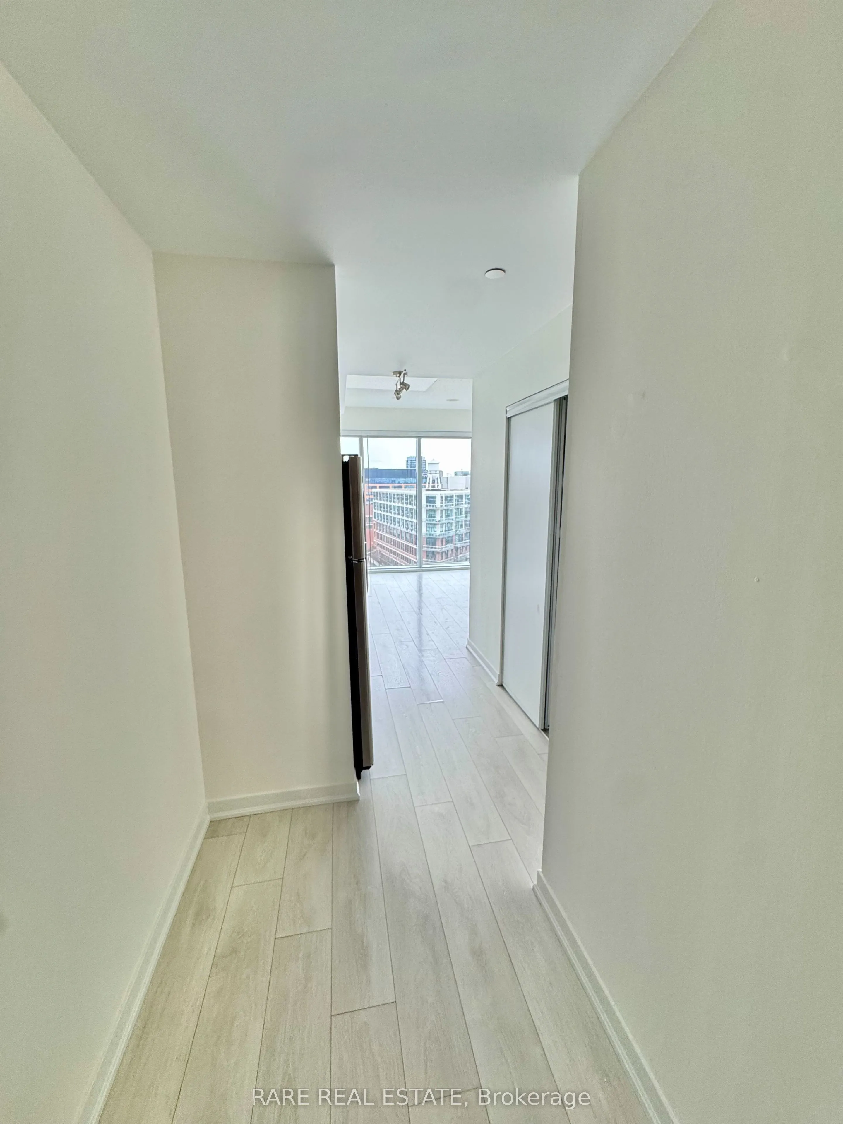 150 East Liberty Street, #1112