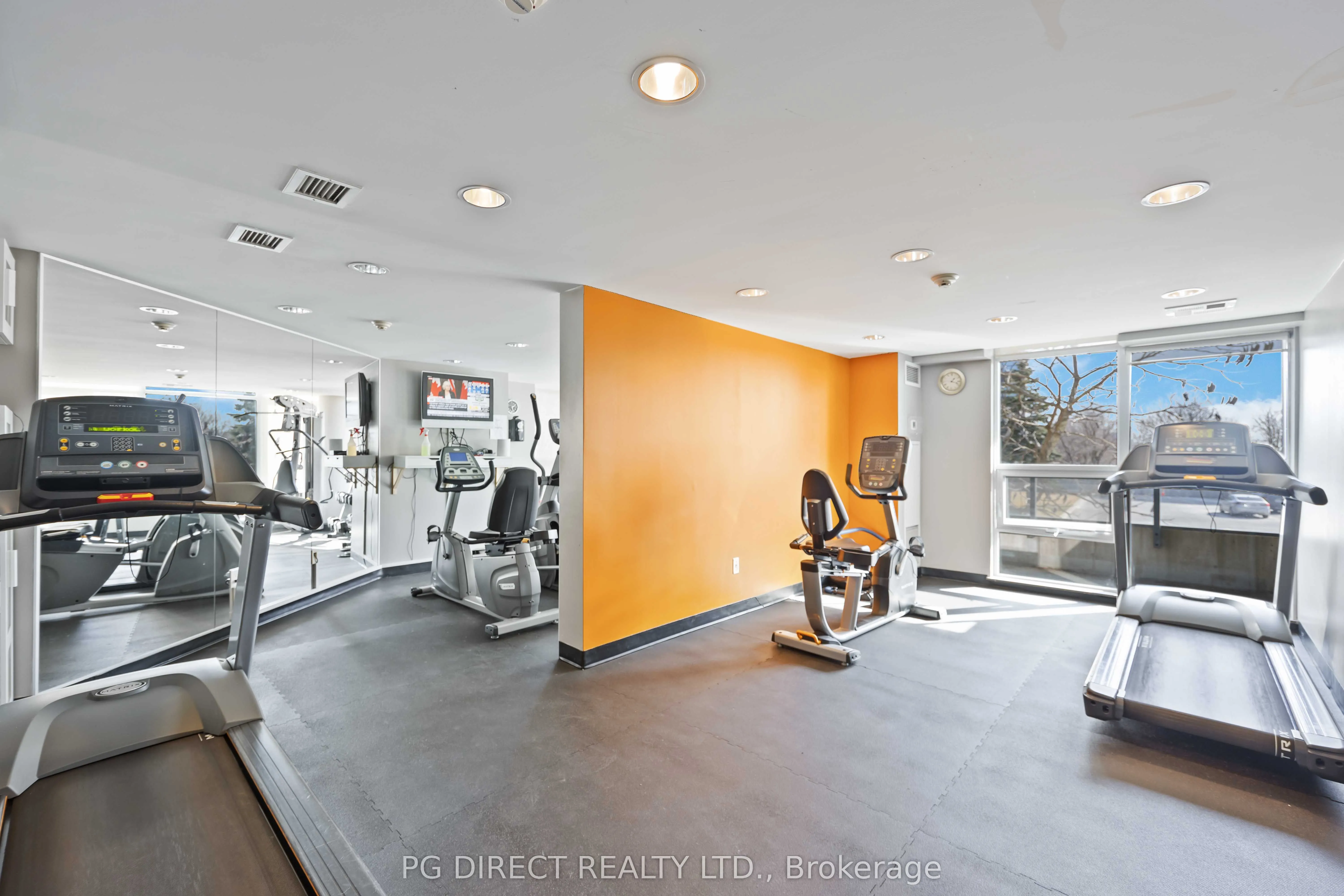 18 Valley Woods Road, #611