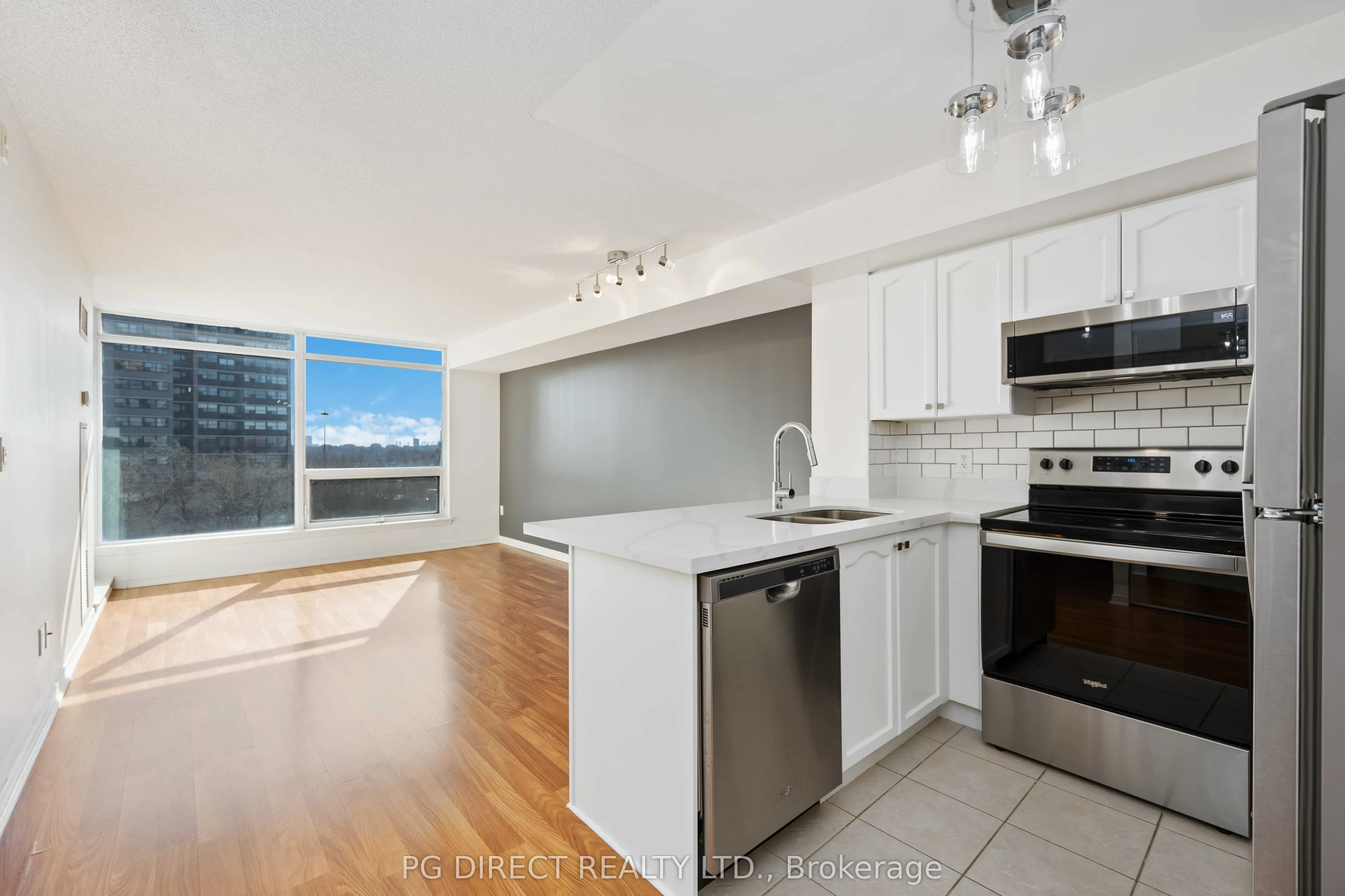 18 Valley Woods Road, #611