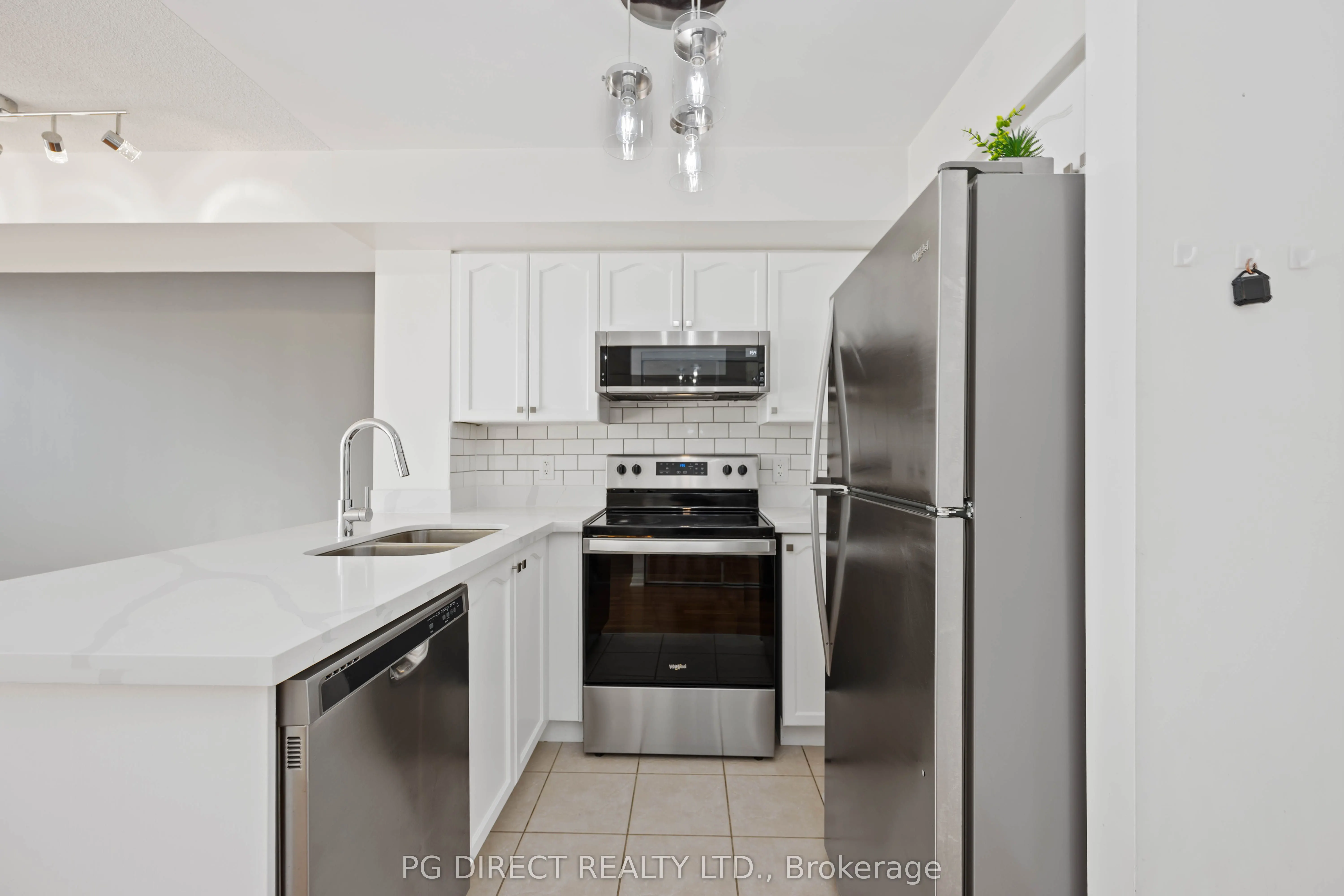 18 Valley Woods Road, #611