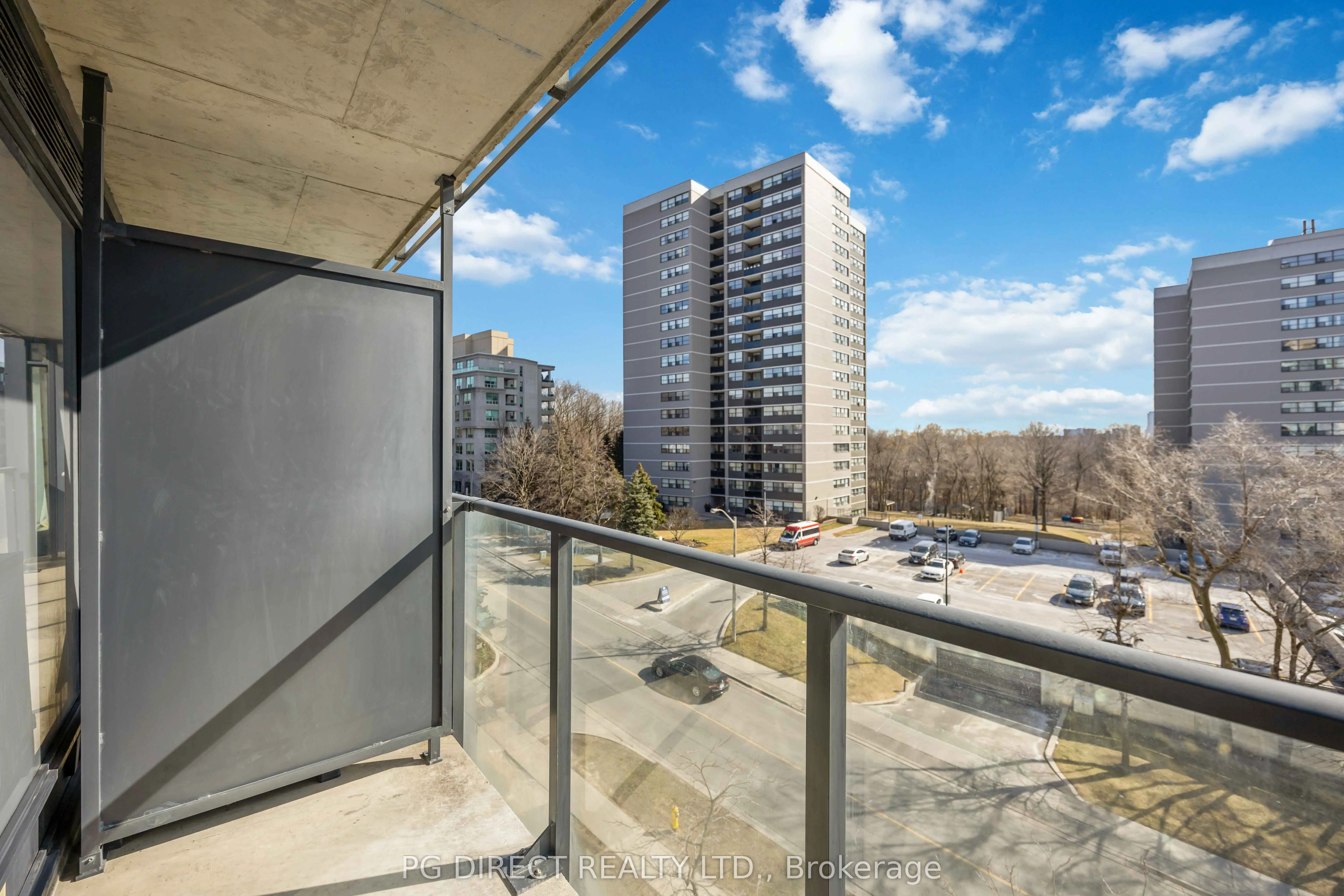 18 Valley Woods Road, #611