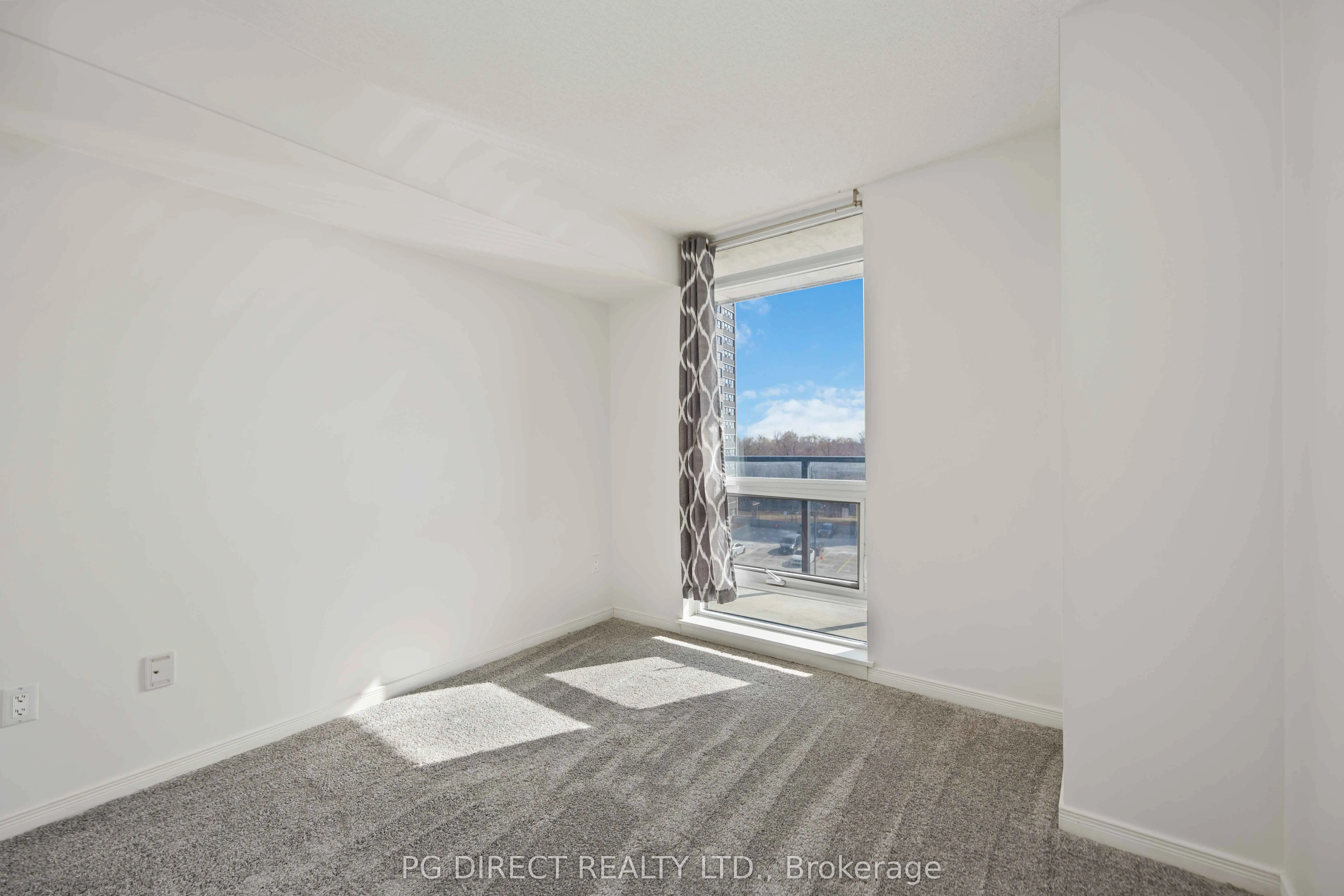 18 Valley Woods Road, #611