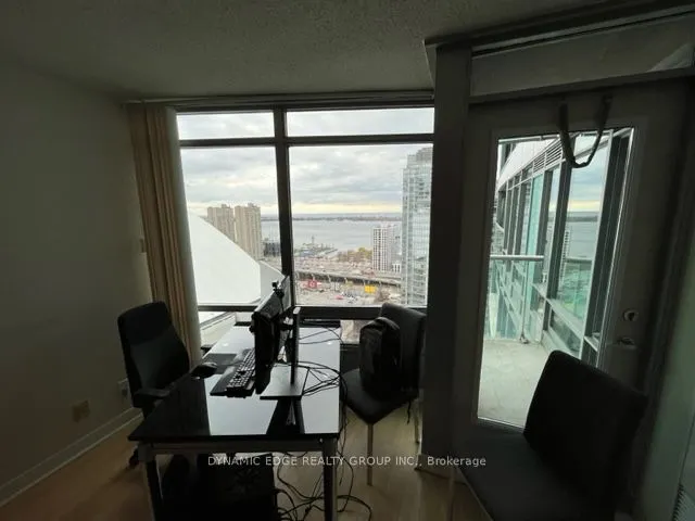 81 Navy Wharf Court, #3016