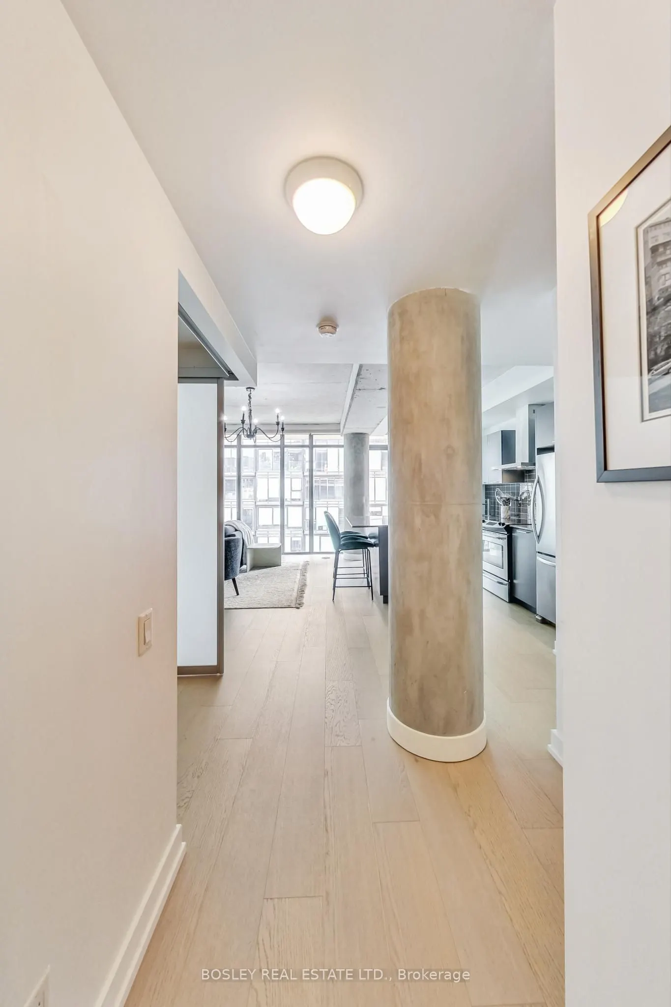 650 King Street W, #711