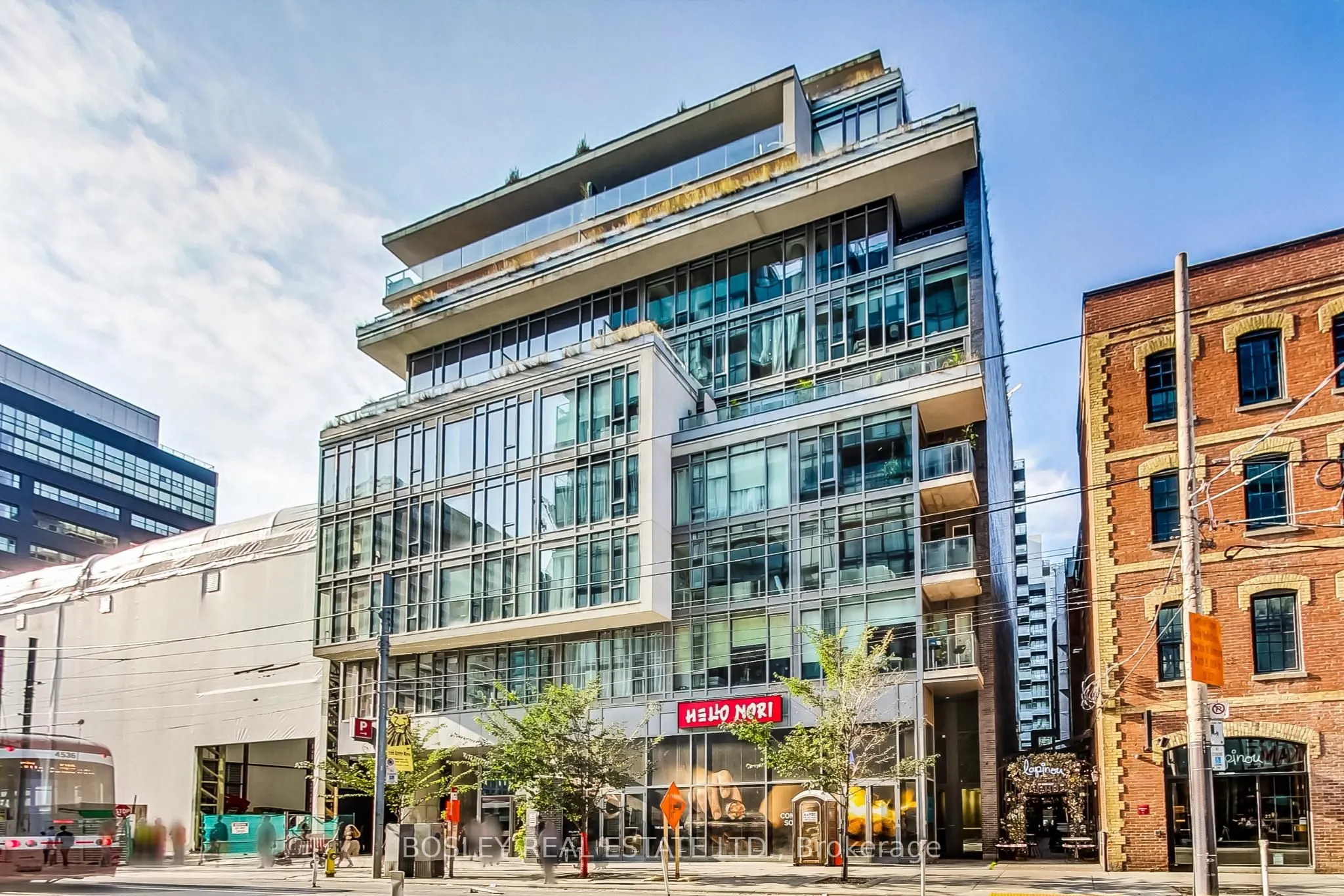 650 King Street W, #711