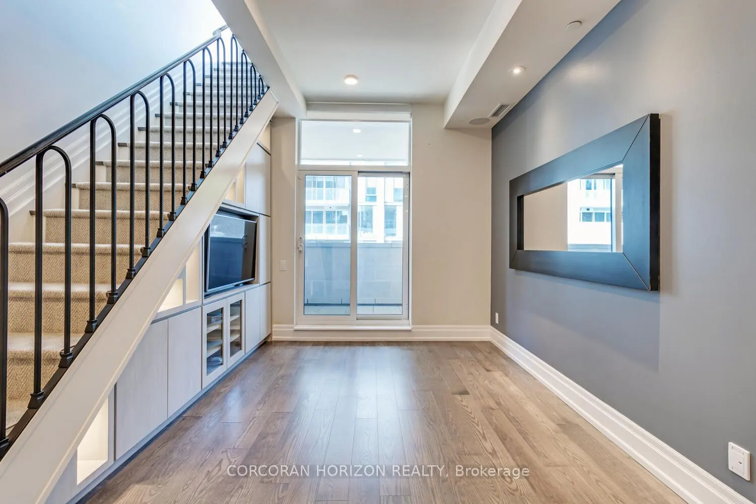 131 Pears Avenue, #3