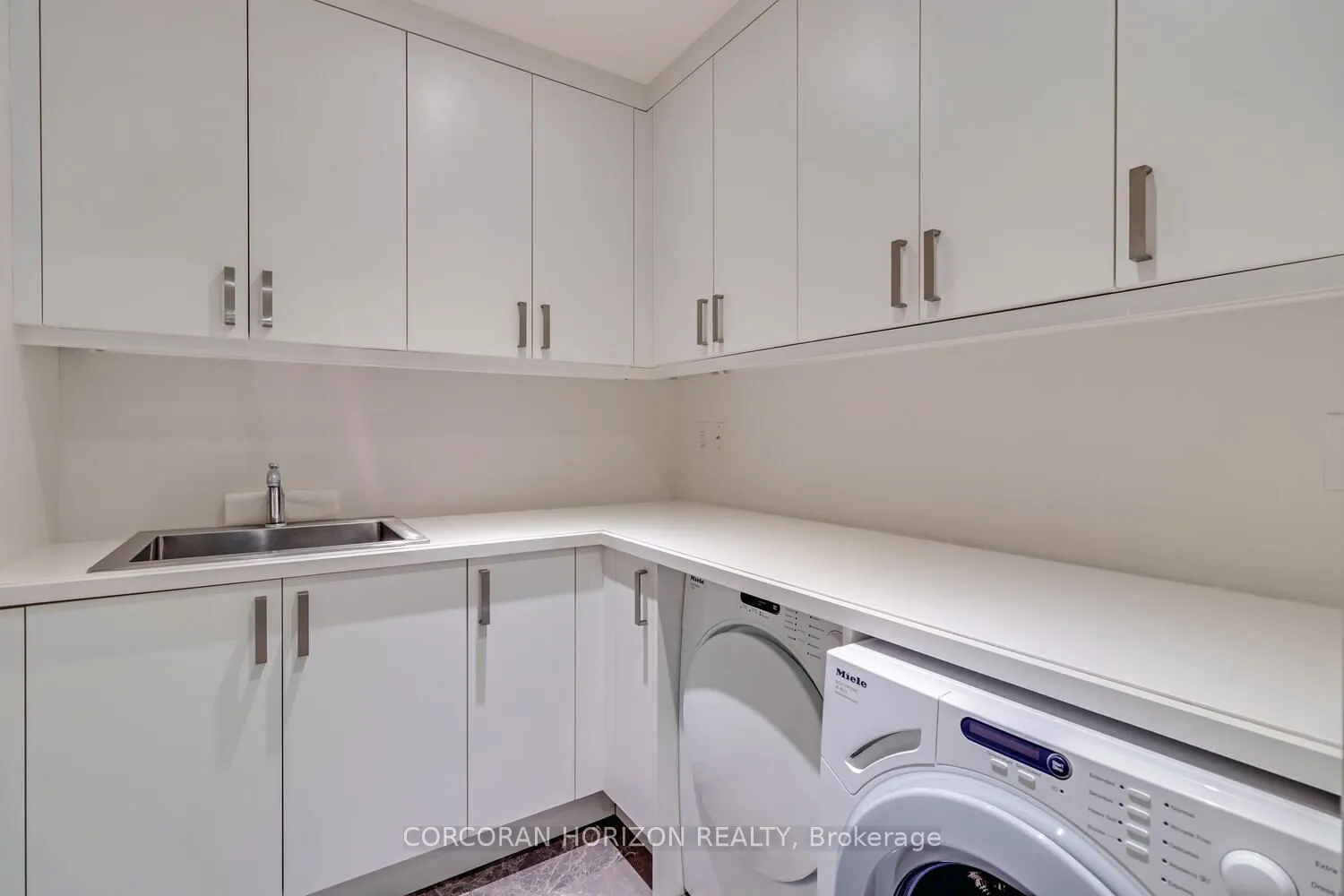 131 Pears Avenue, #3