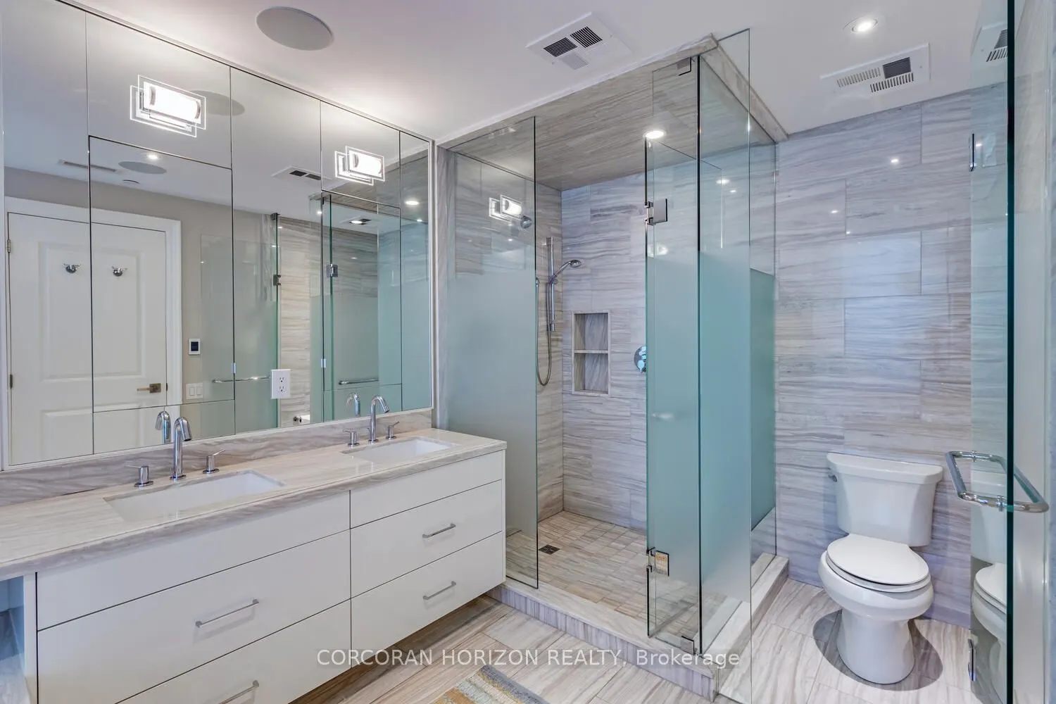 131 Pears Avenue, #3