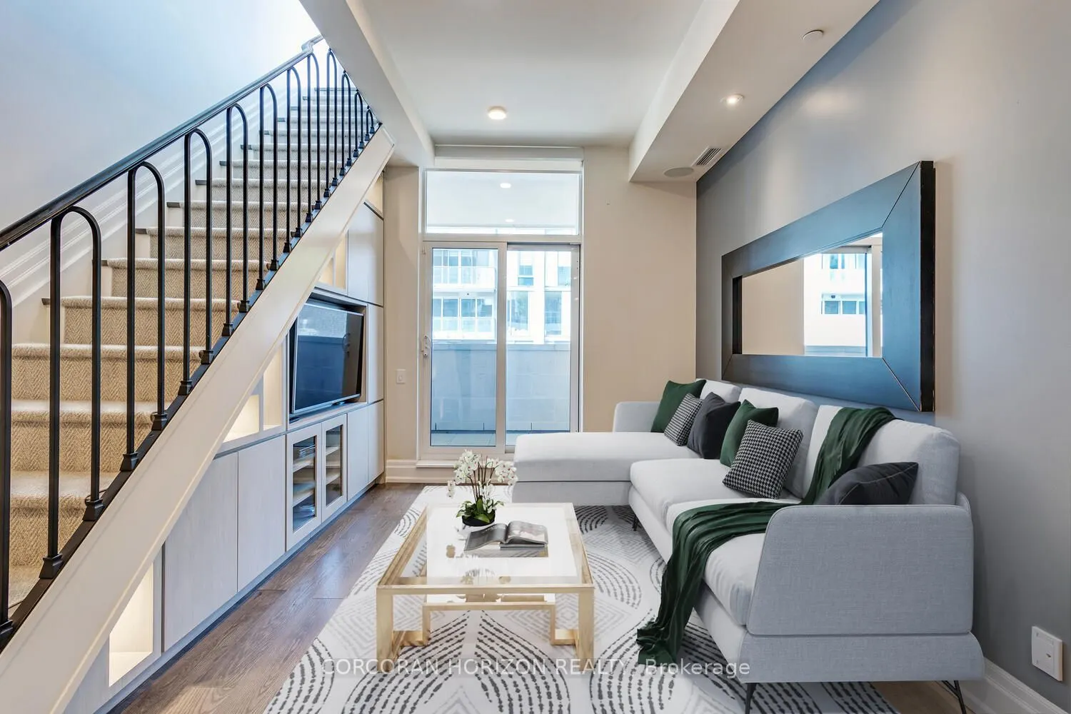 131 Pears Avenue, #3
