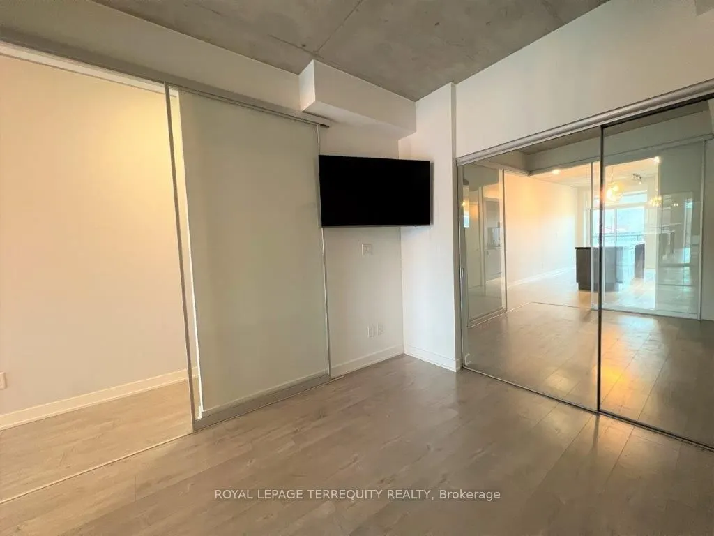 109 Ossington Avenue, #308