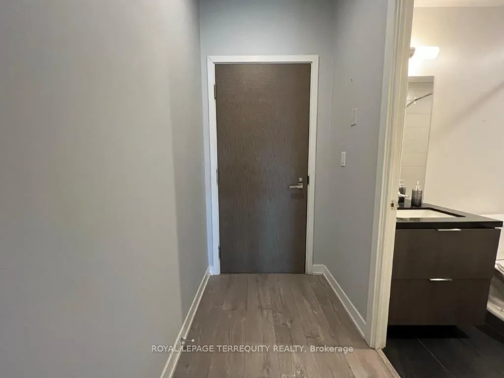 109 Ossington Avenue, #308