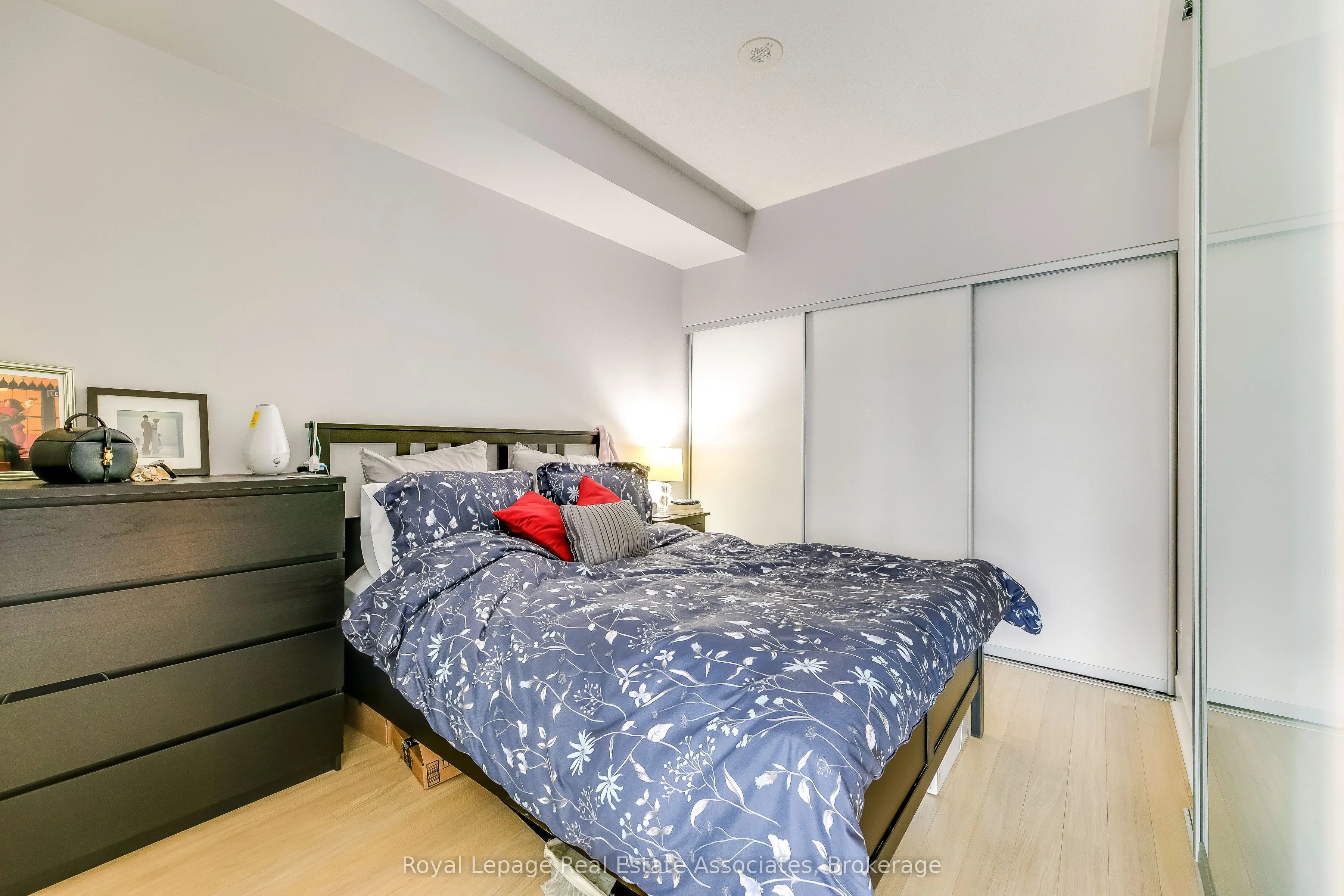 90 Stadium Road, #418