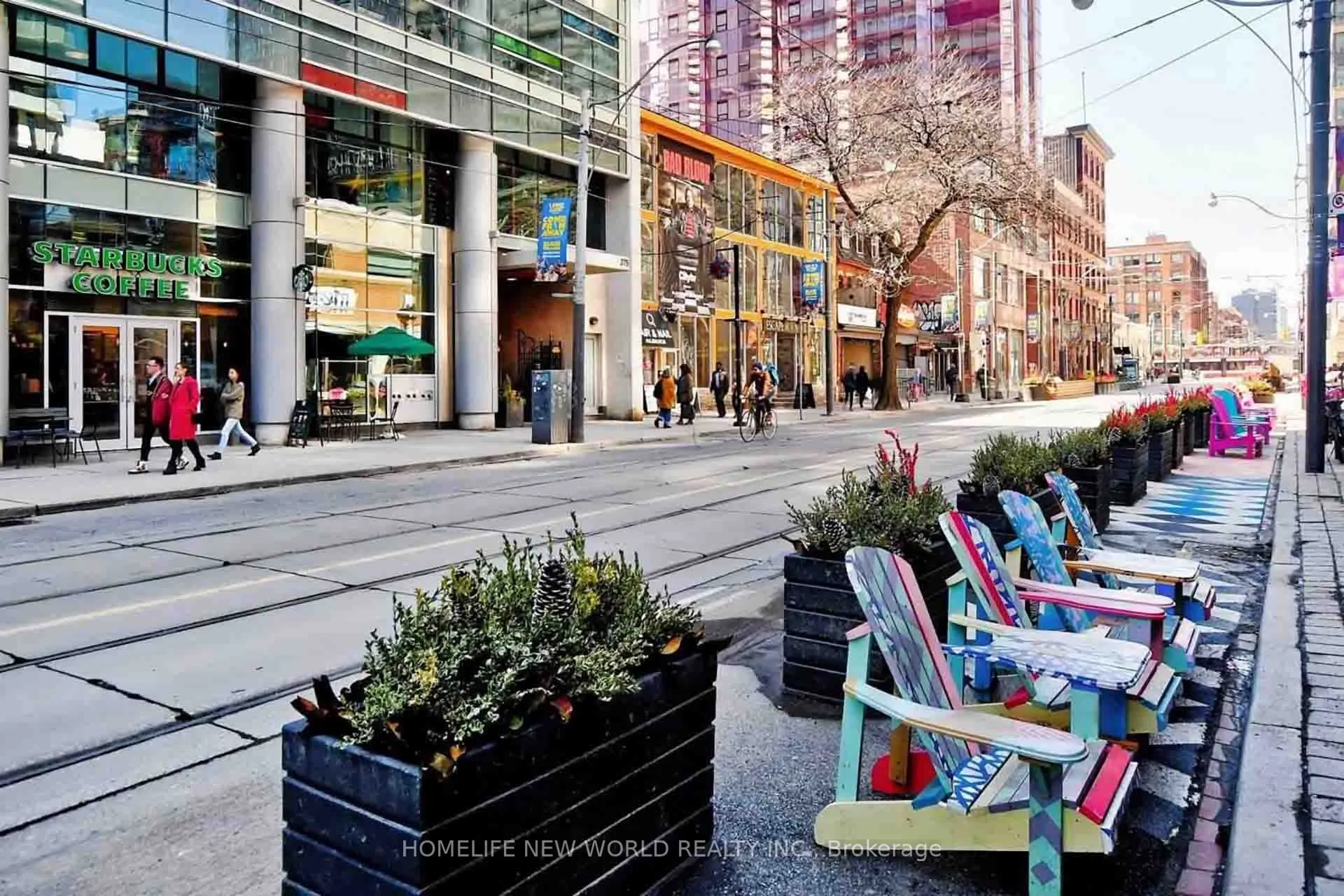 375 King Street W, #2401