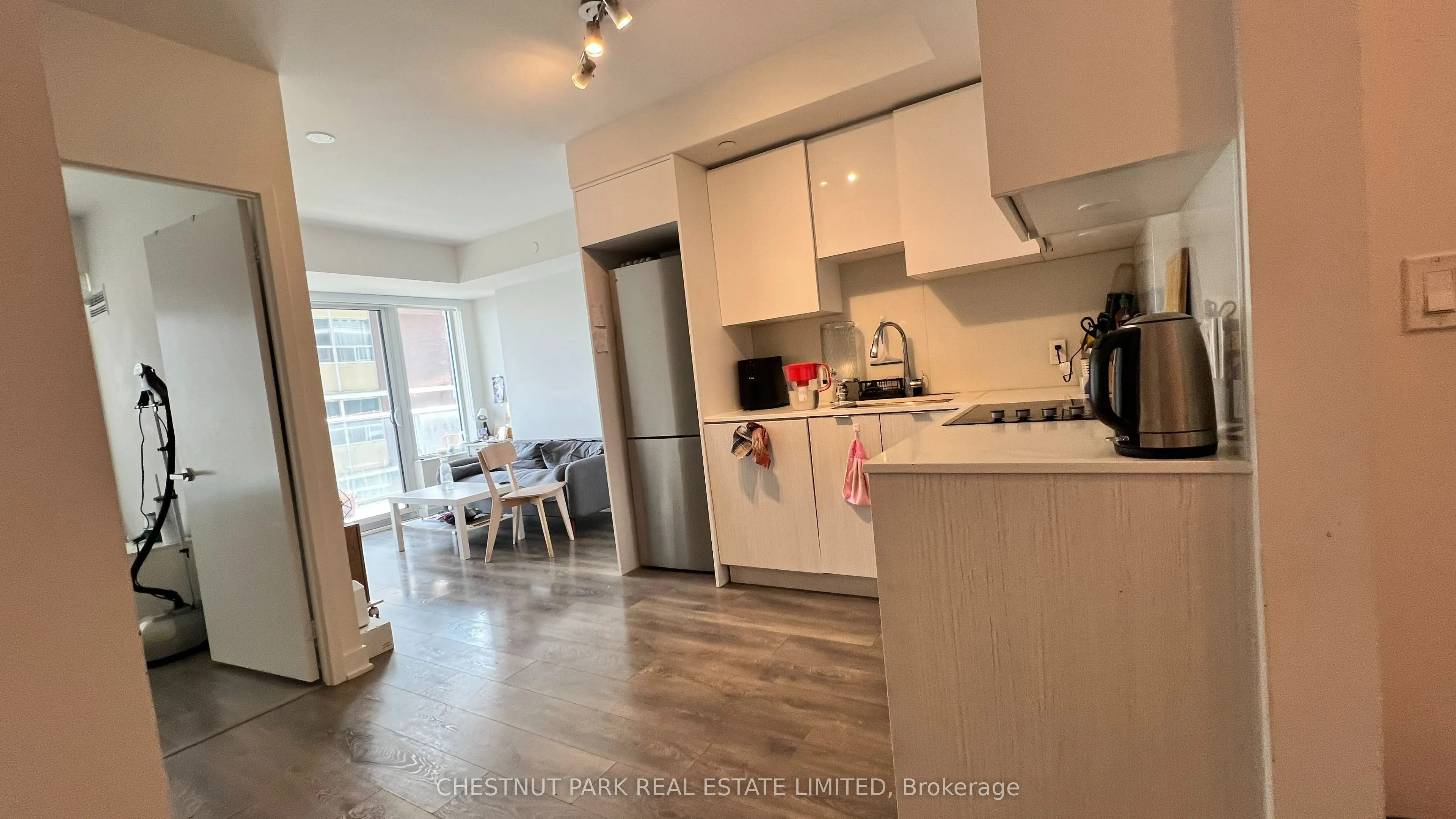 195 Redpath Avenue, #1506