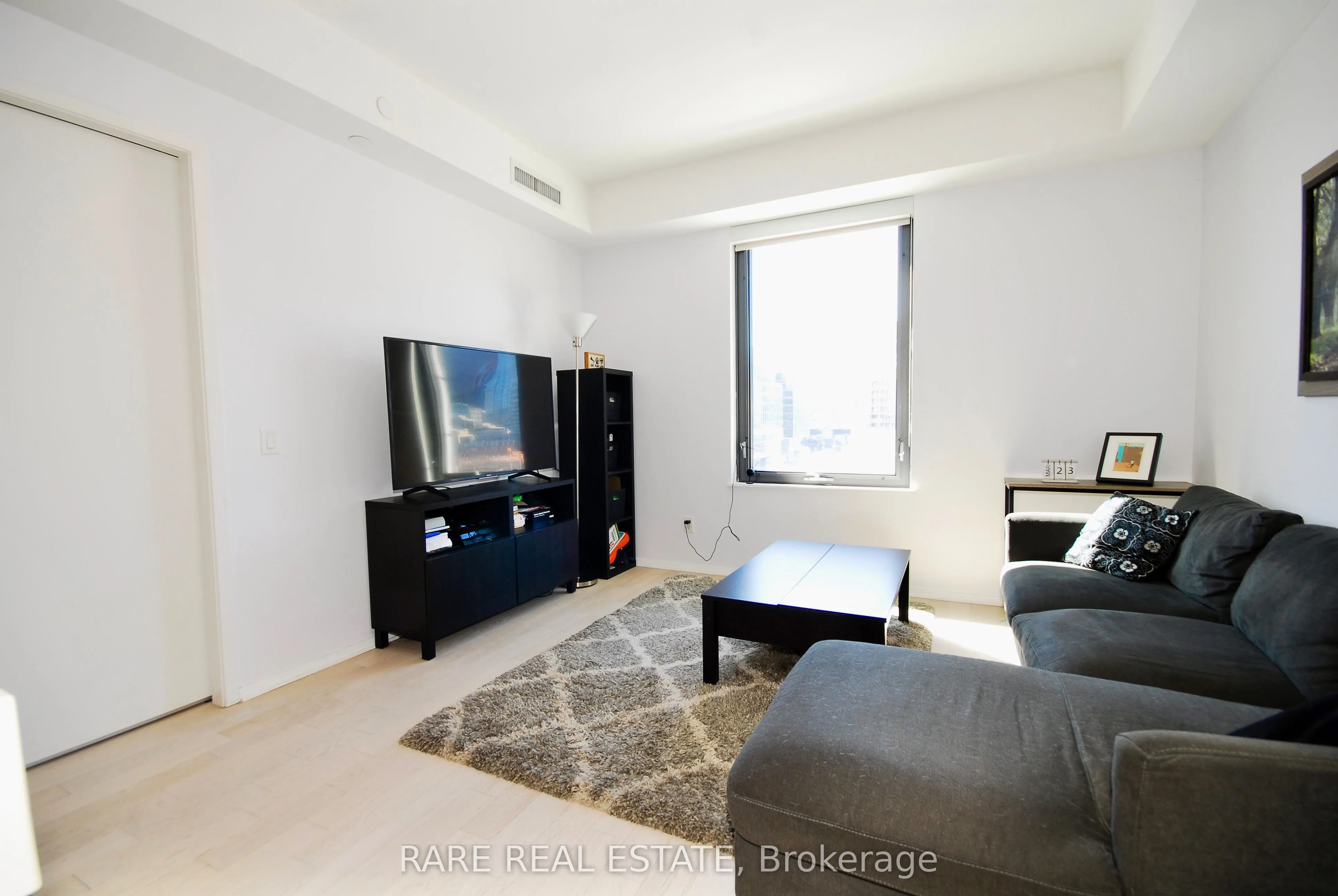 12 Bonnycastle Street, #721