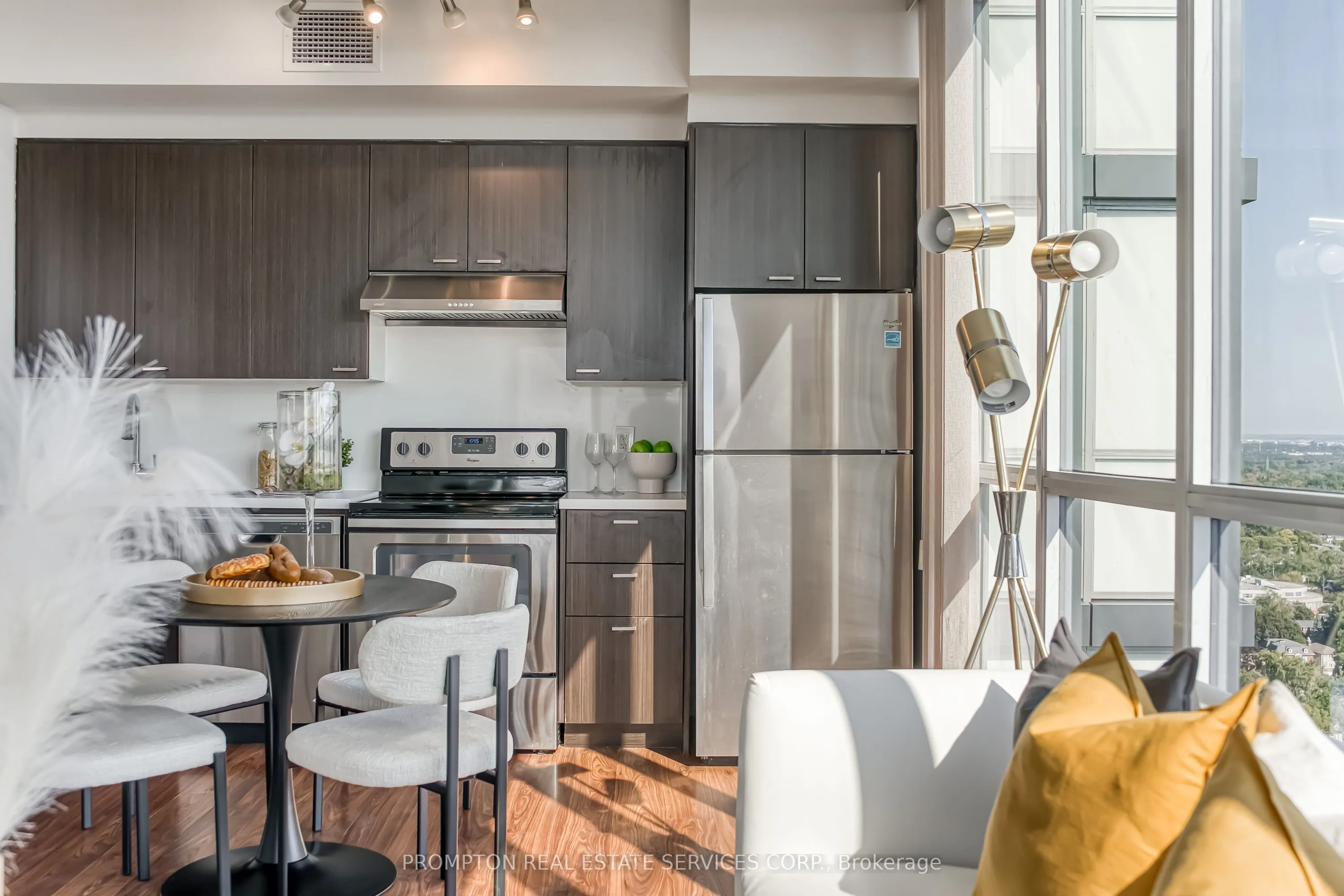 88 Sheppard Avenue E, #3102