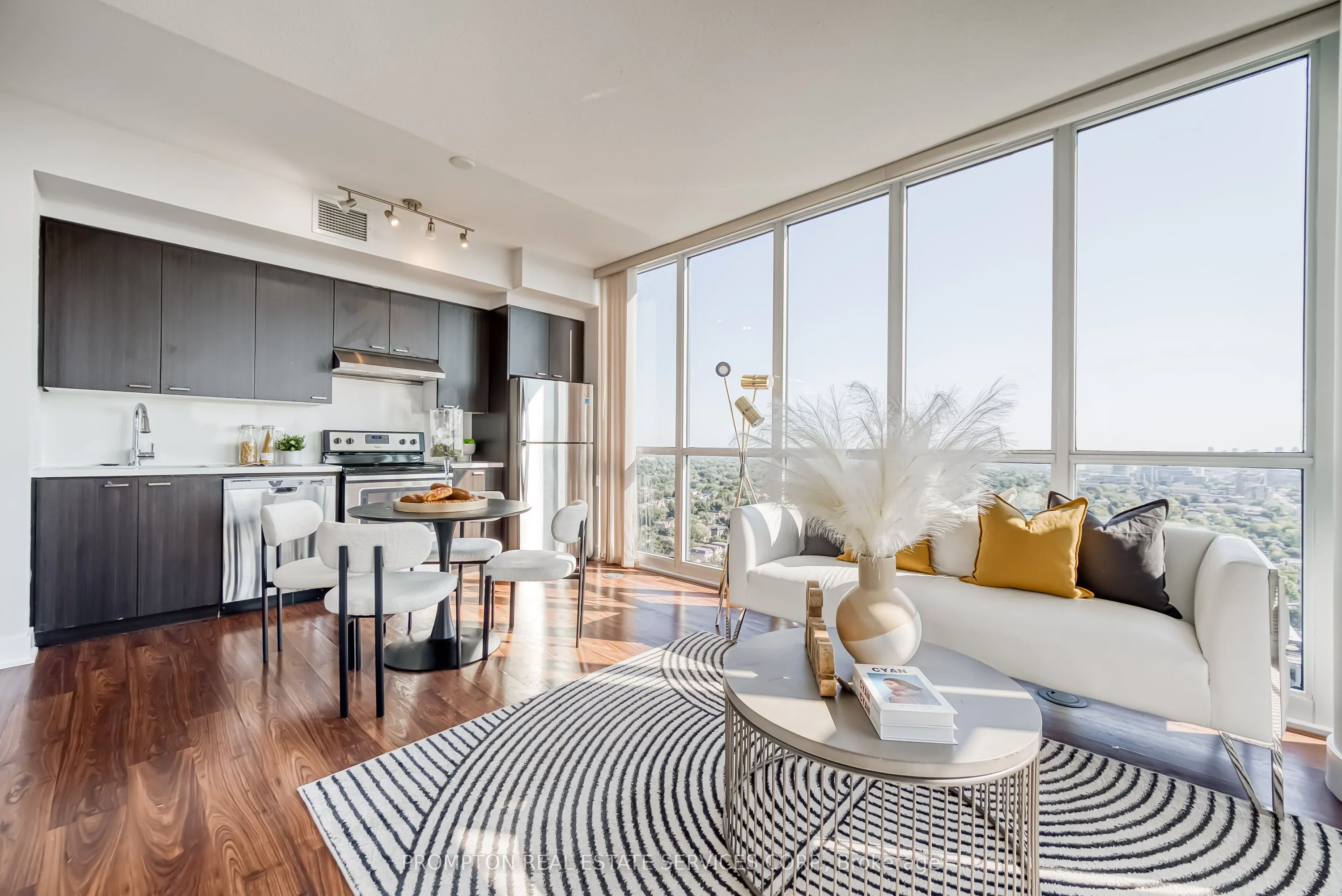 88 Sheppard Avenue E, #3102