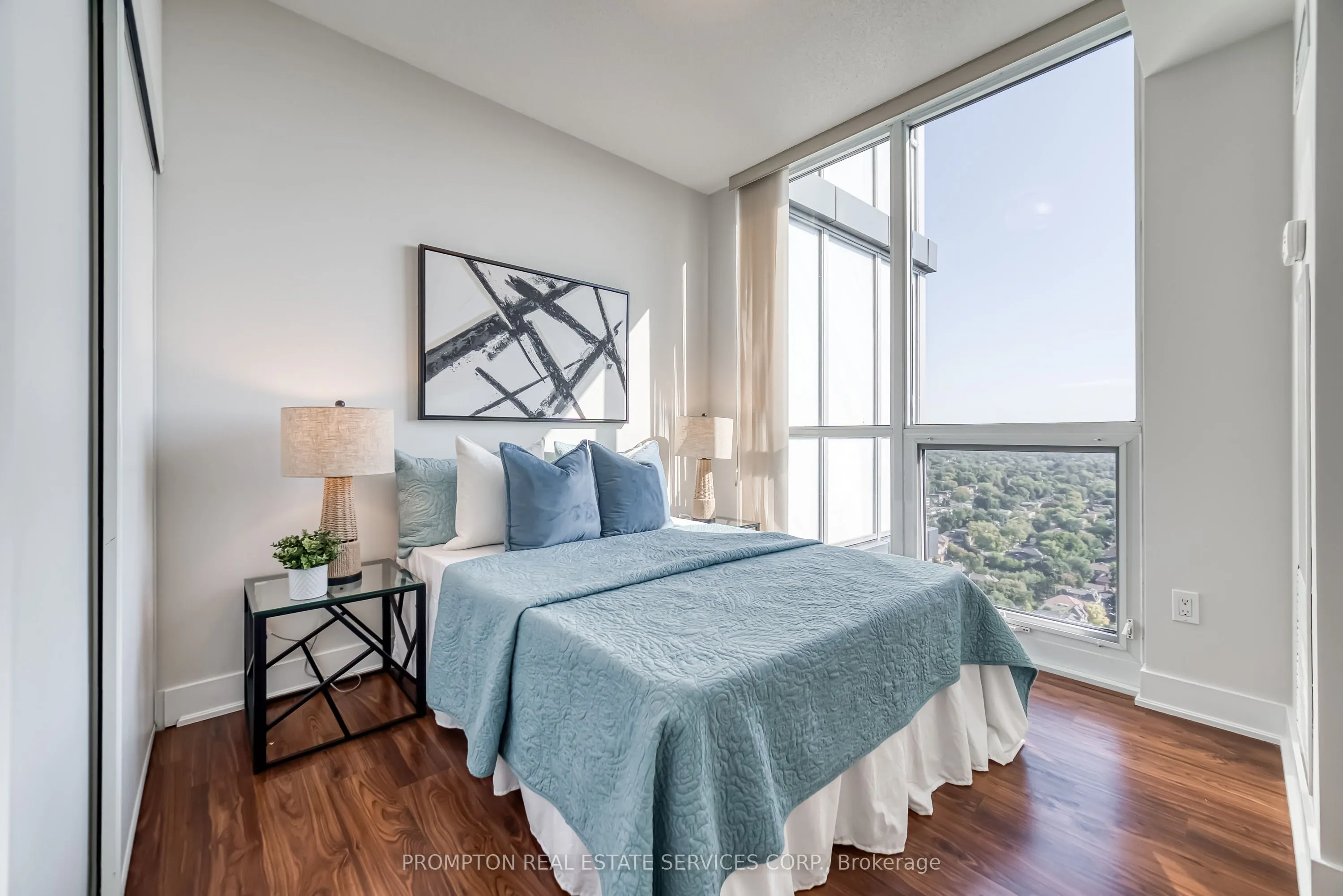 88 Sheppard Avenue E, #3102