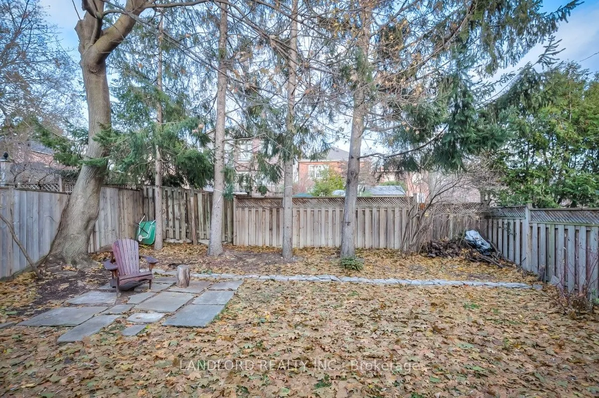 525 Russell Hill Road
