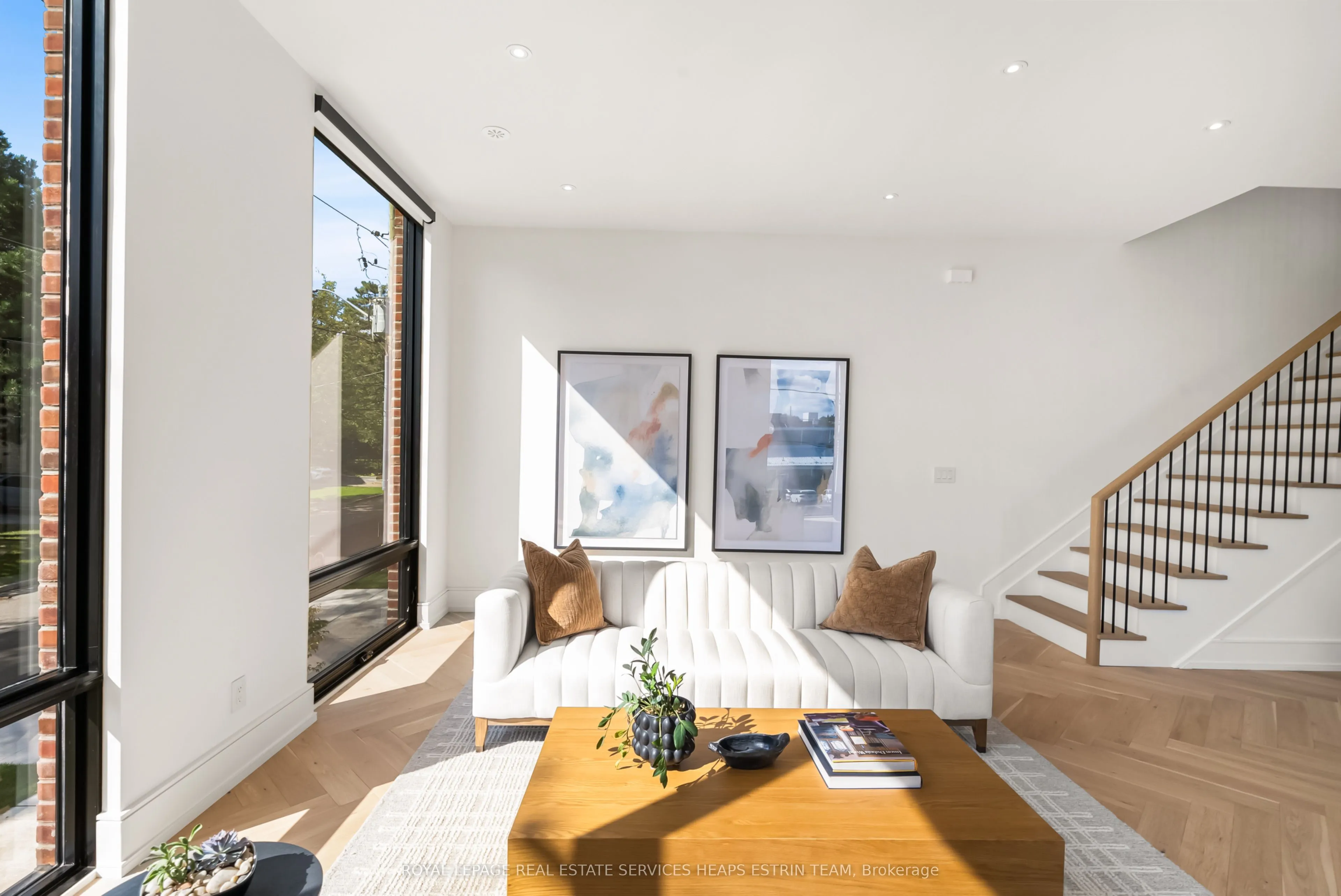 38 Evergreen Gardens