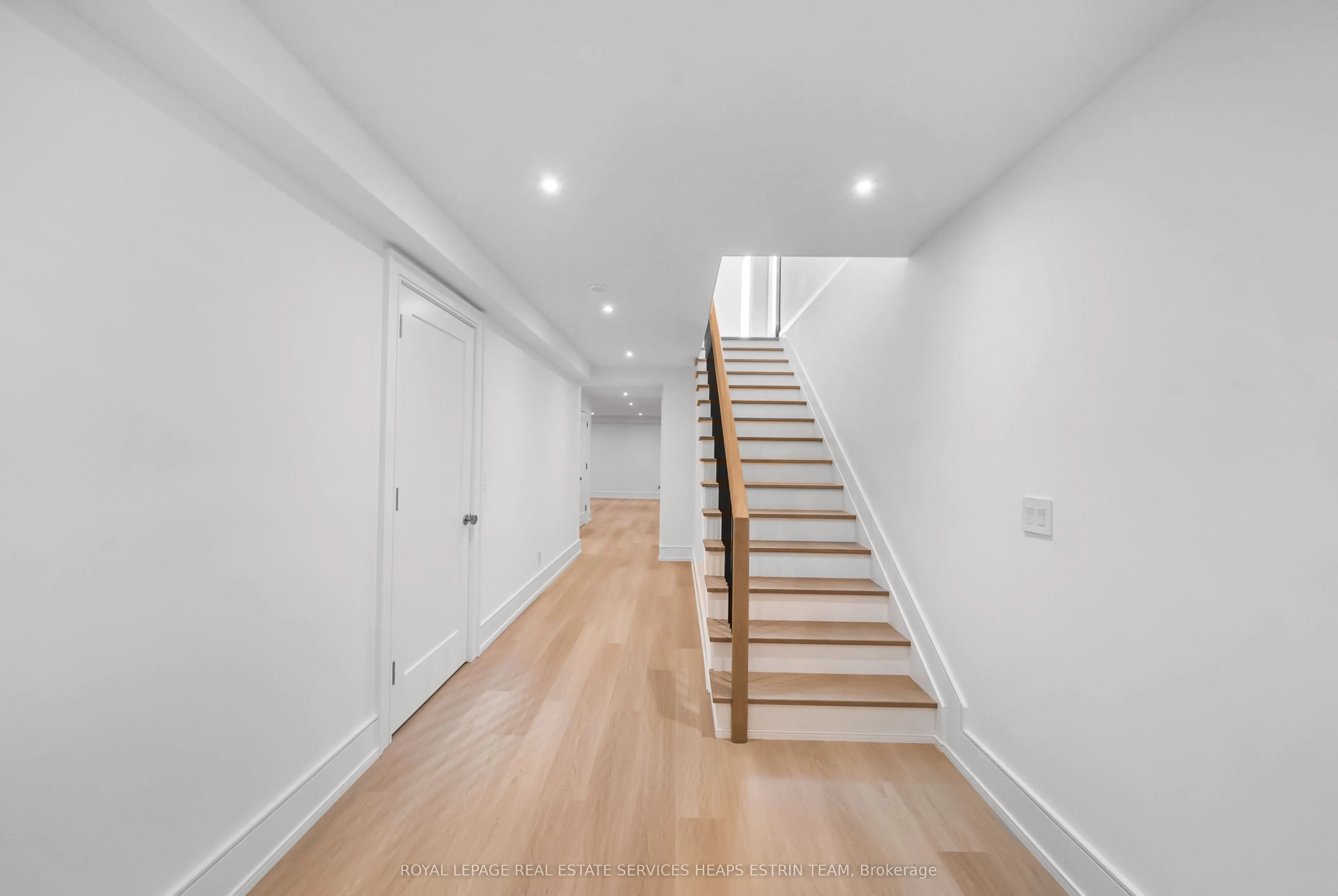 38 Evergreen Gardens