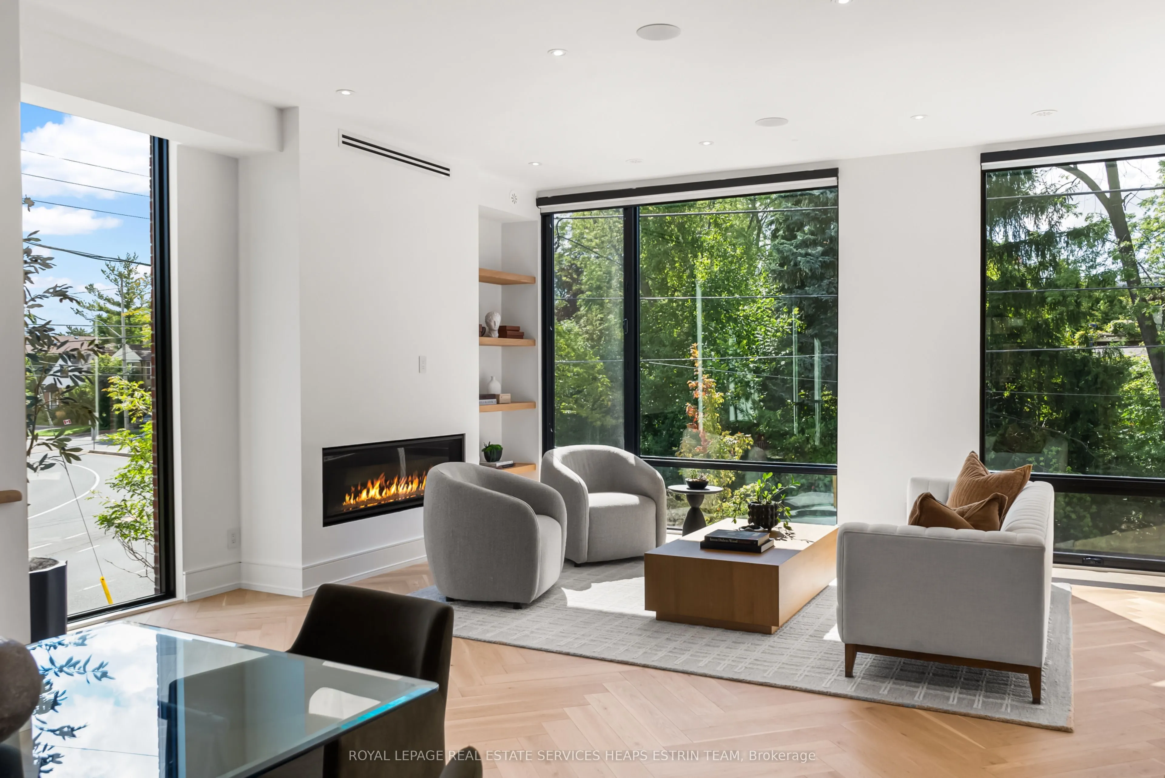 38 Evergreen Gardens