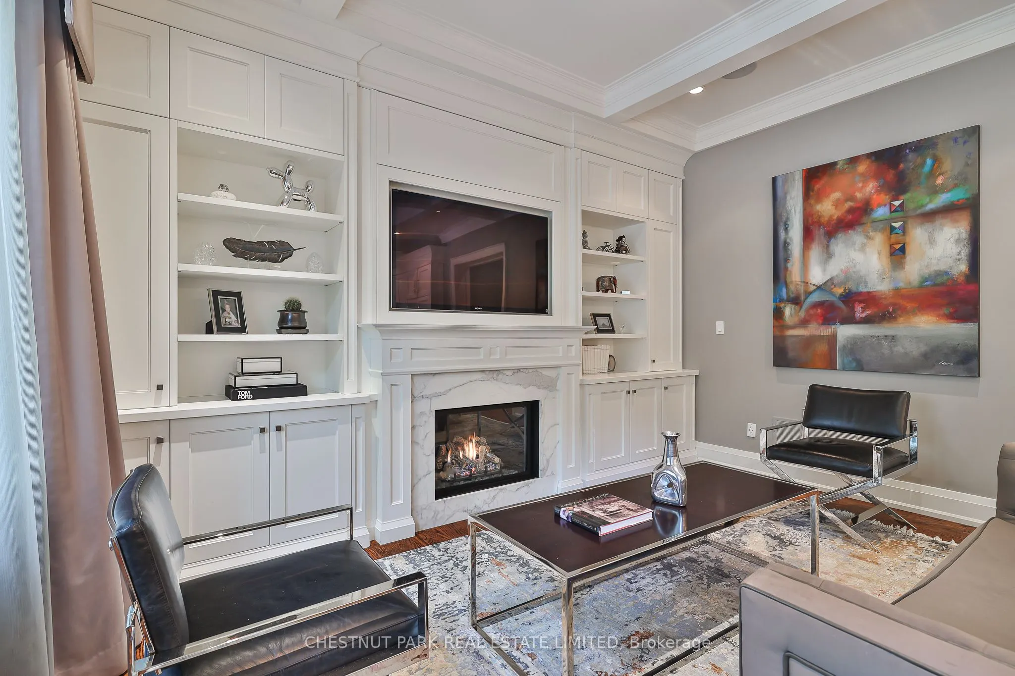 62 Heath Street W