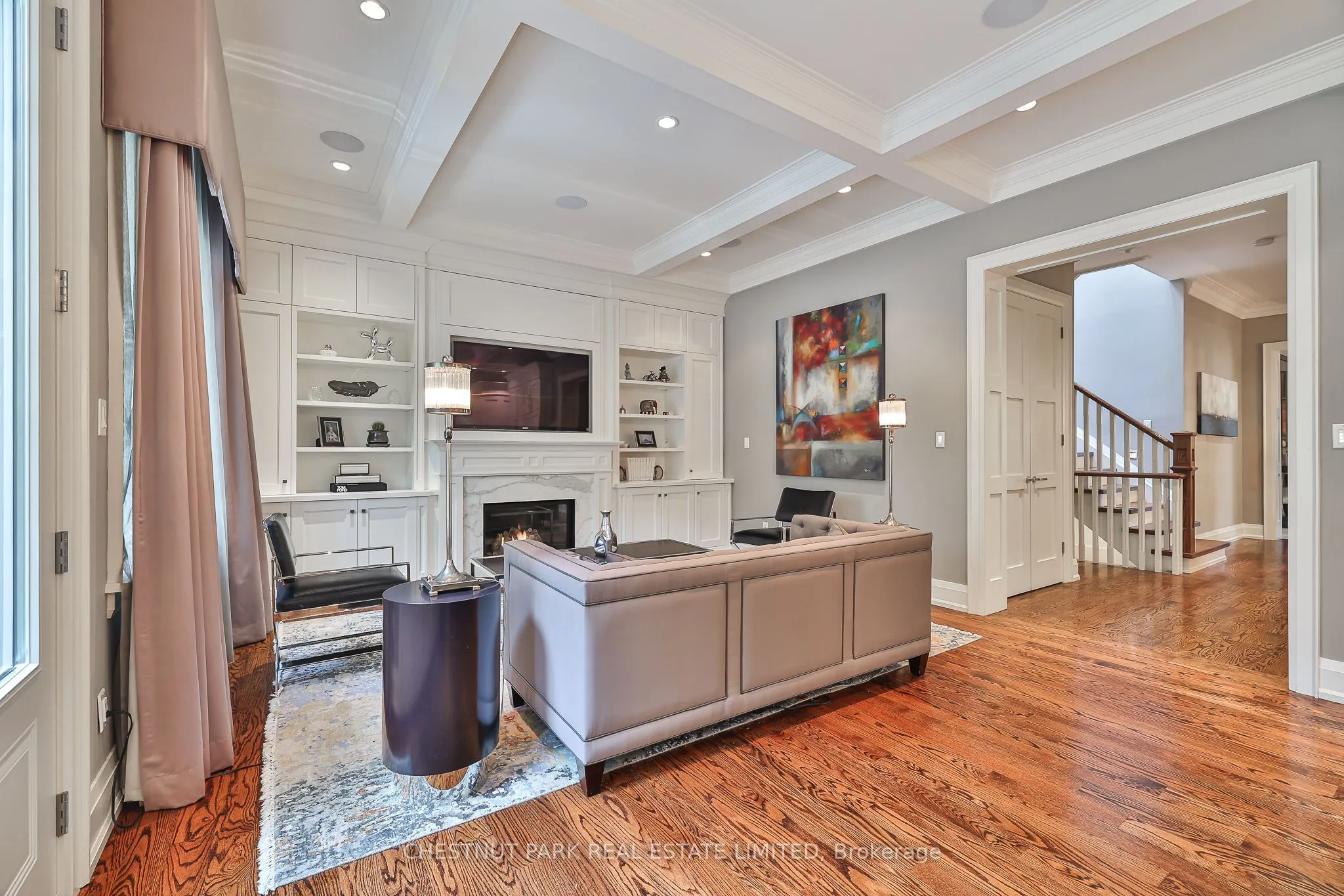 62 Heath Street W