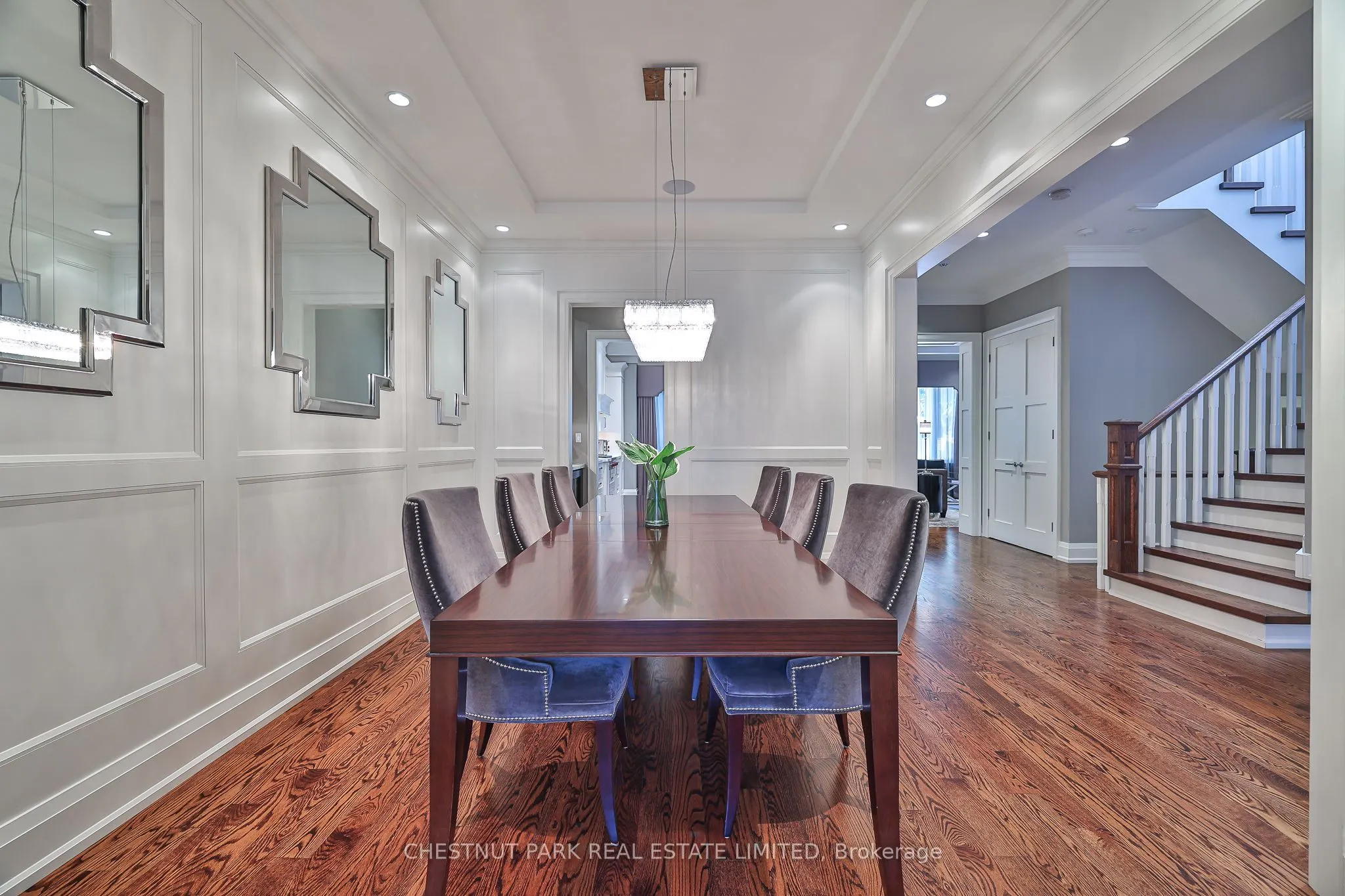 62 Heath Street W