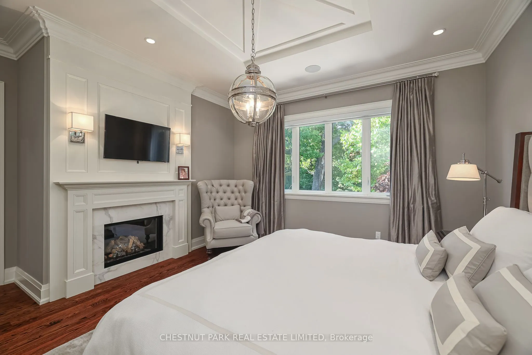 62 Heath Street W