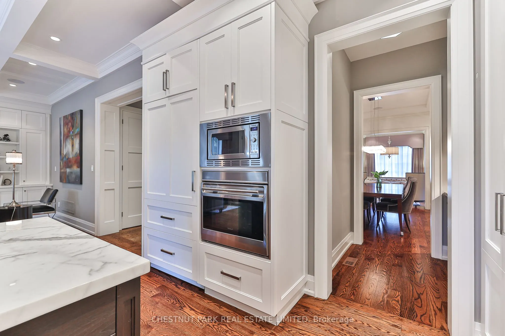 62 Heath Street W