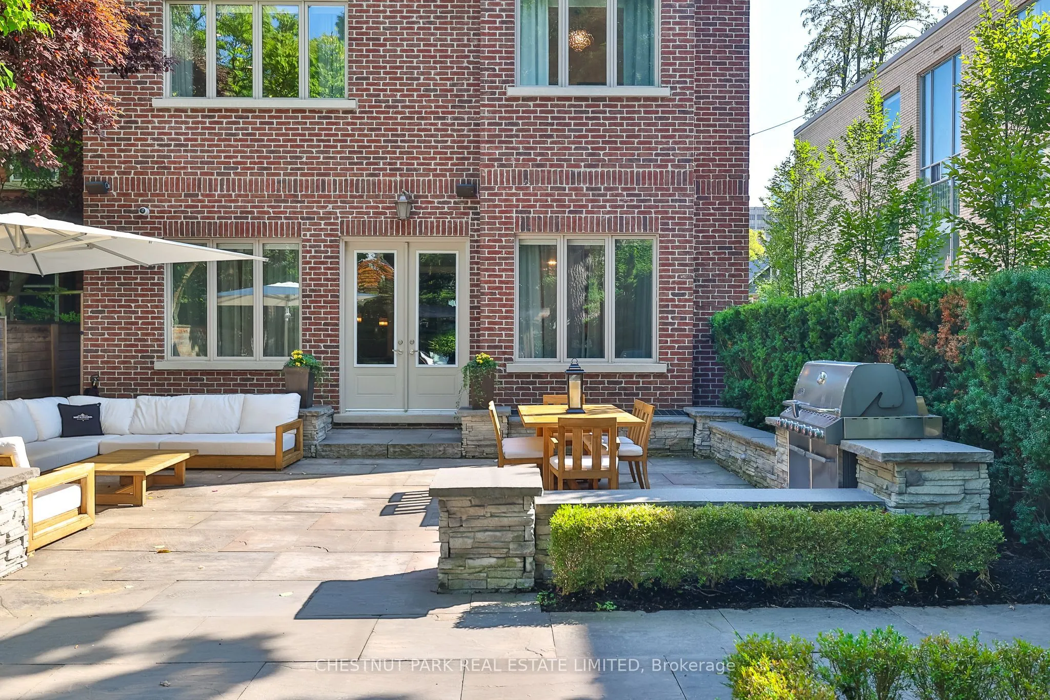 62 Heath Street W