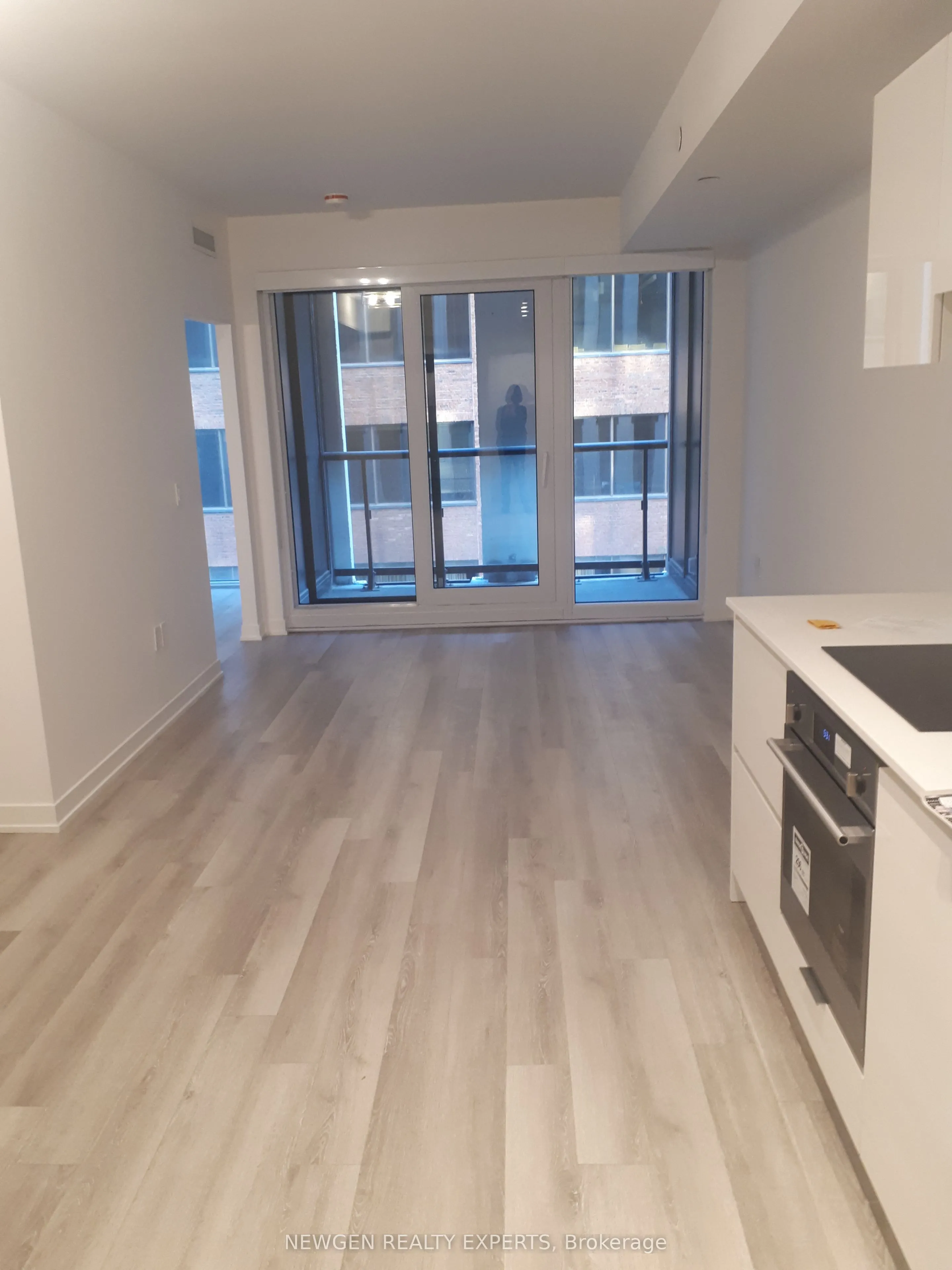 121 St Patrick Street, #423