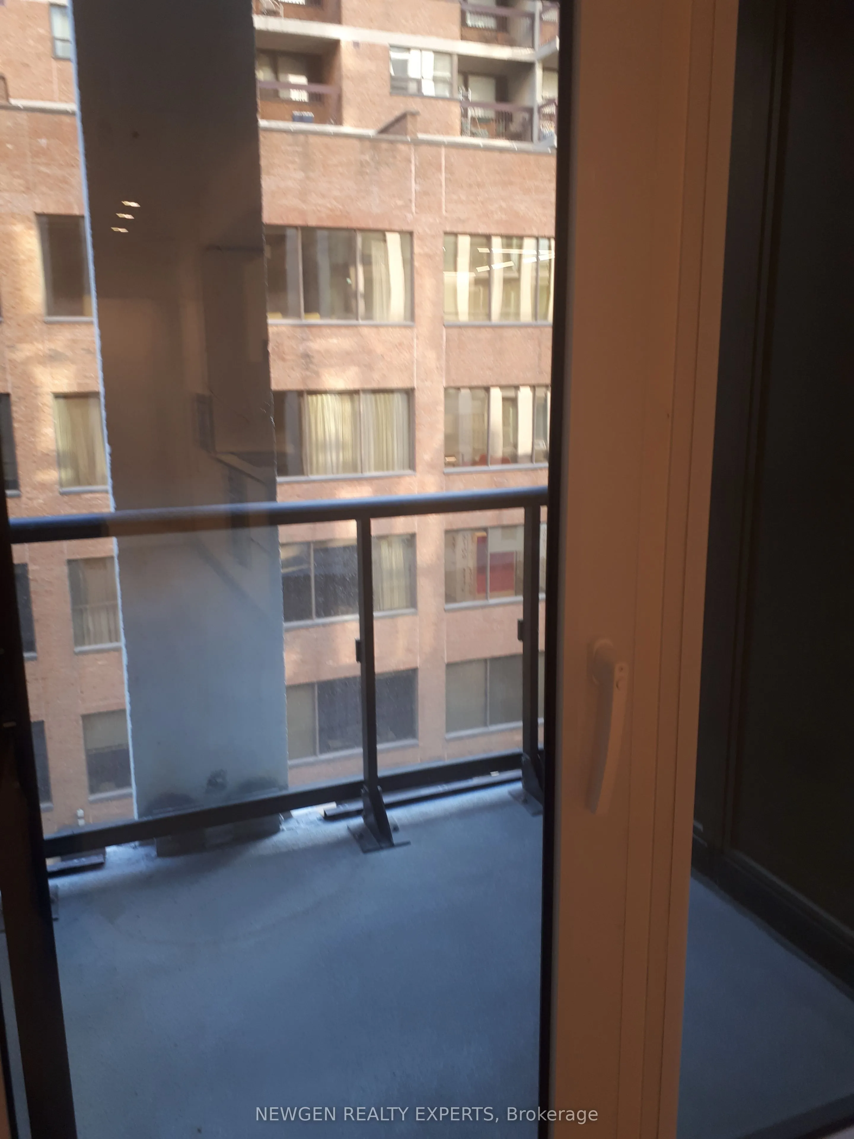 121 St Patrick Street, #423