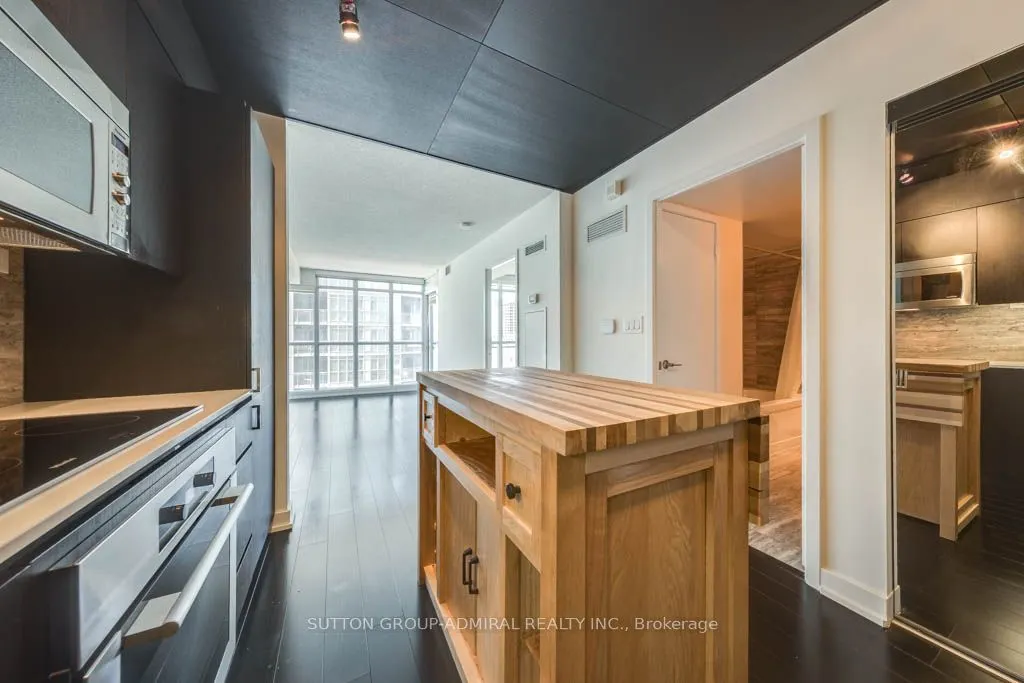 15 Iceboat Terrace, #937