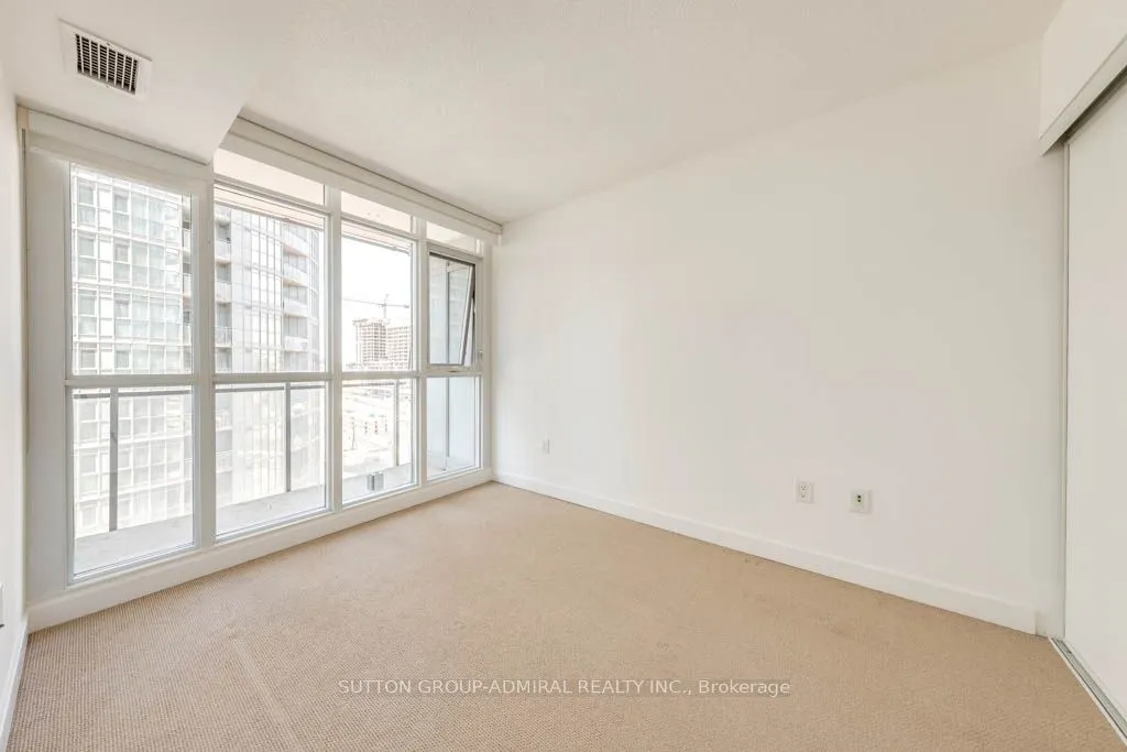 15 Iceboat Terrace, #937