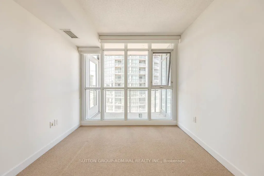 15 Iceboat Terrace, #937
