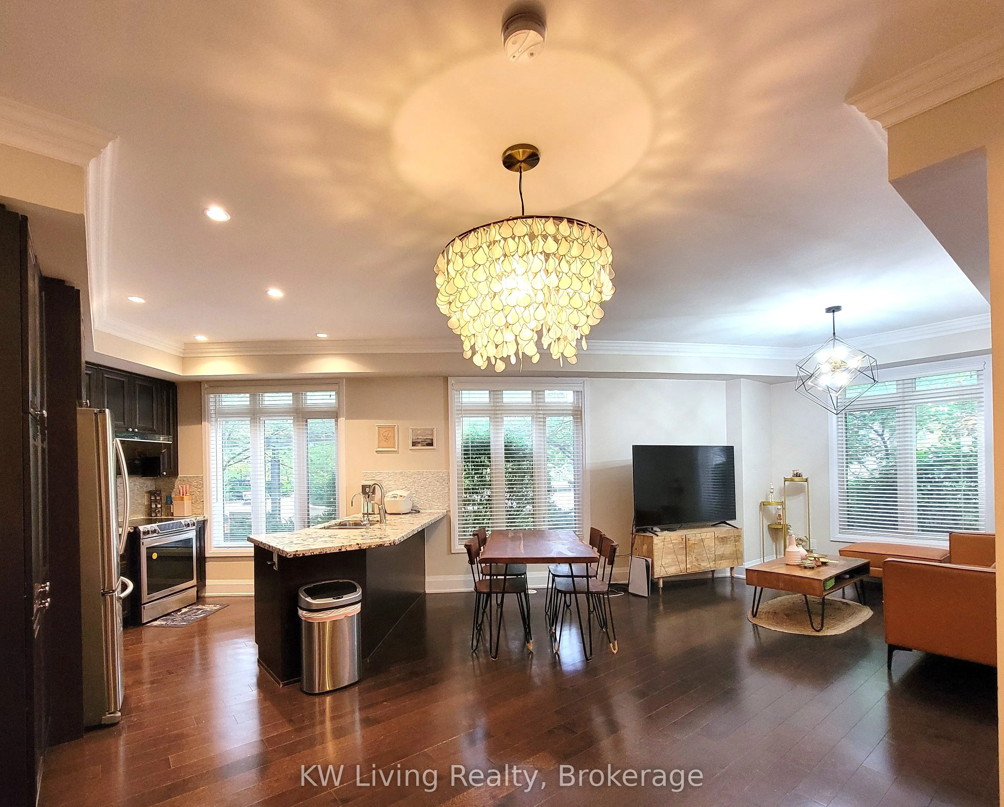 115 Harrison Garden Boulevard, #Th43