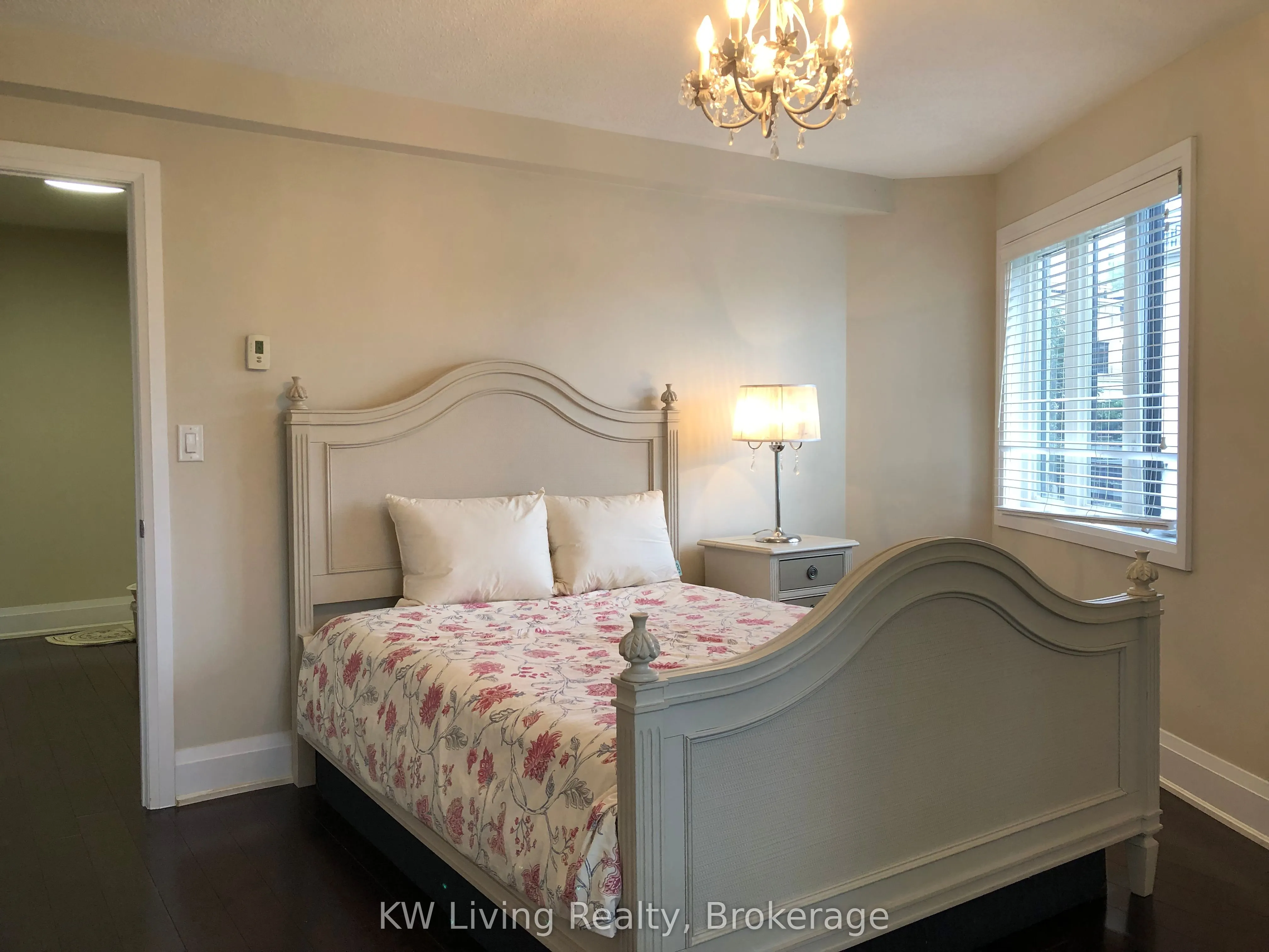 115 Harrison Garden Boulevard, #Th43
