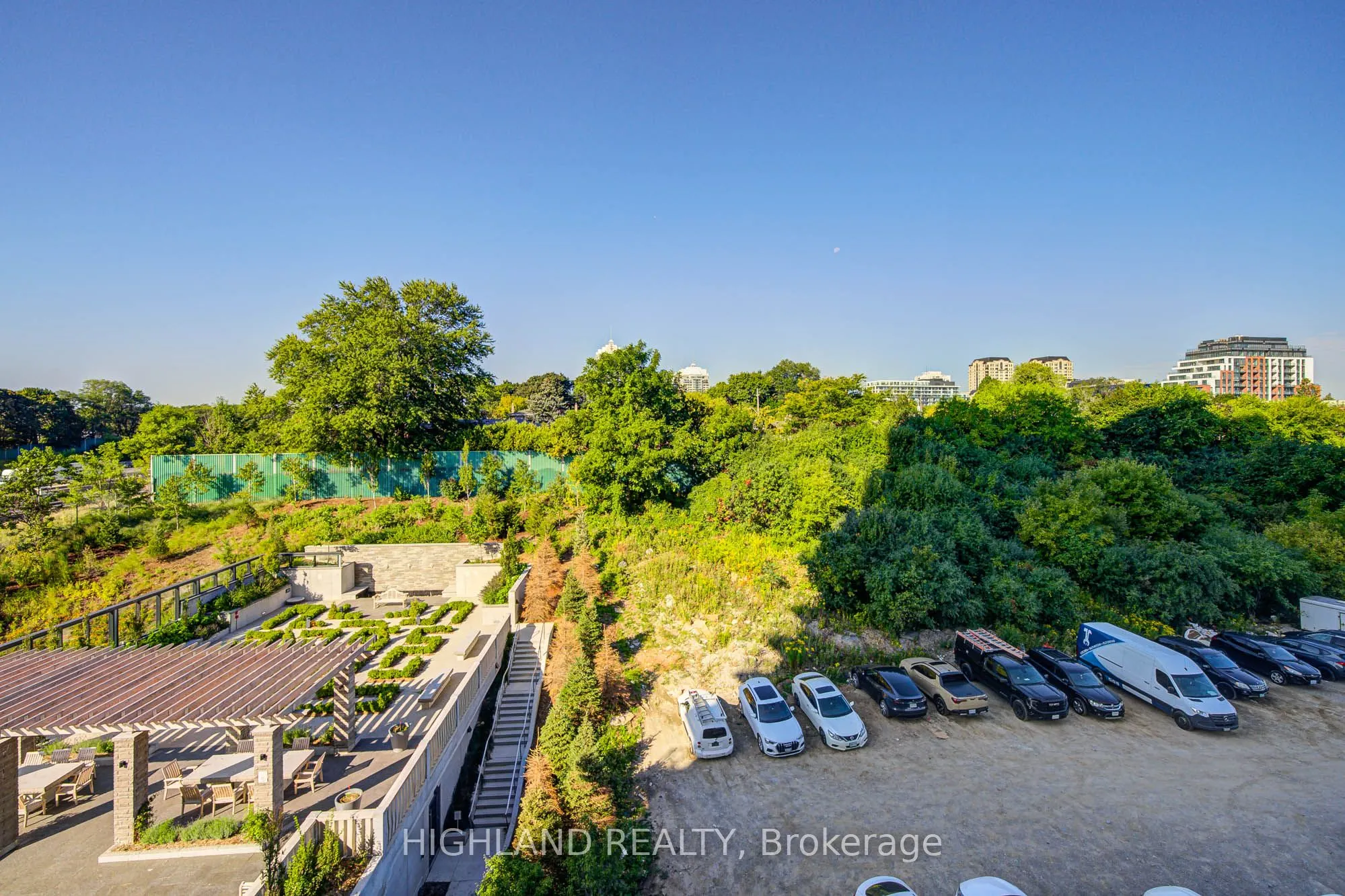 25 McMahon Drive, #608
