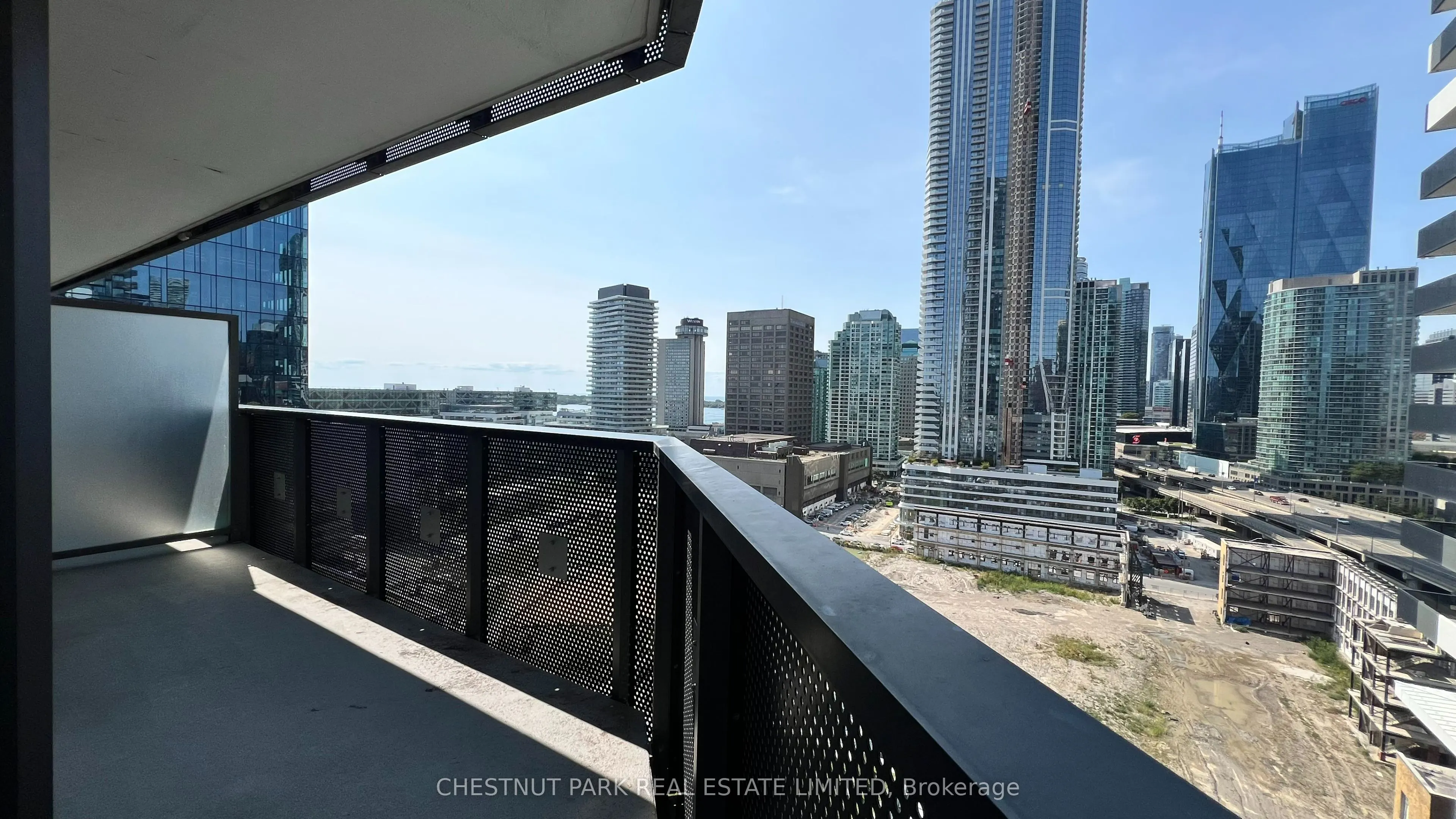 138 Downes Street, #1815
