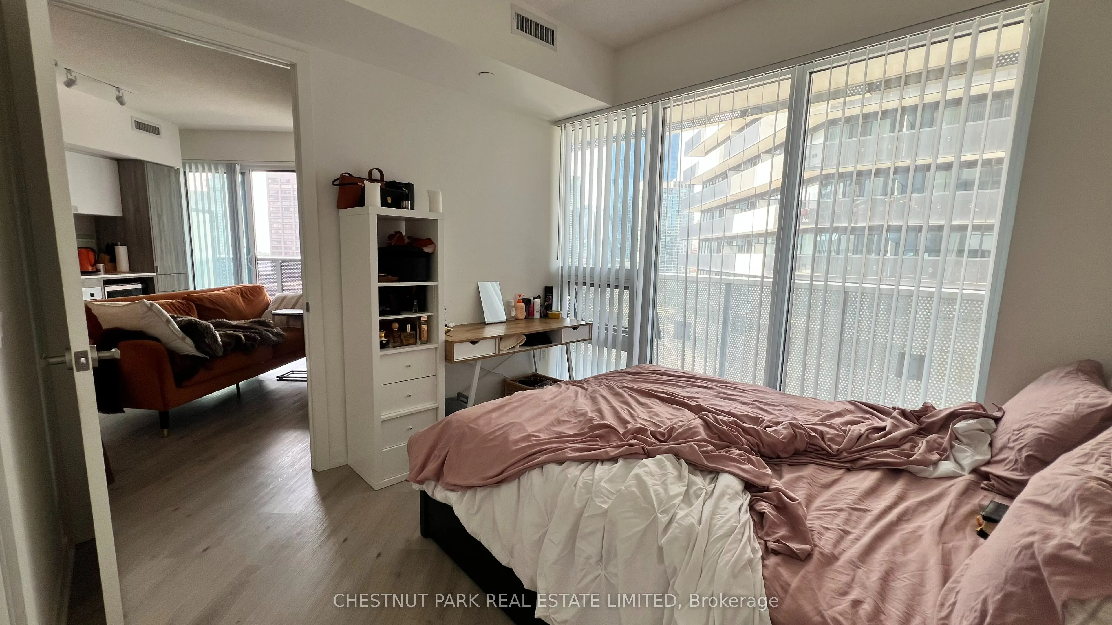 138 Downes Street, #1815