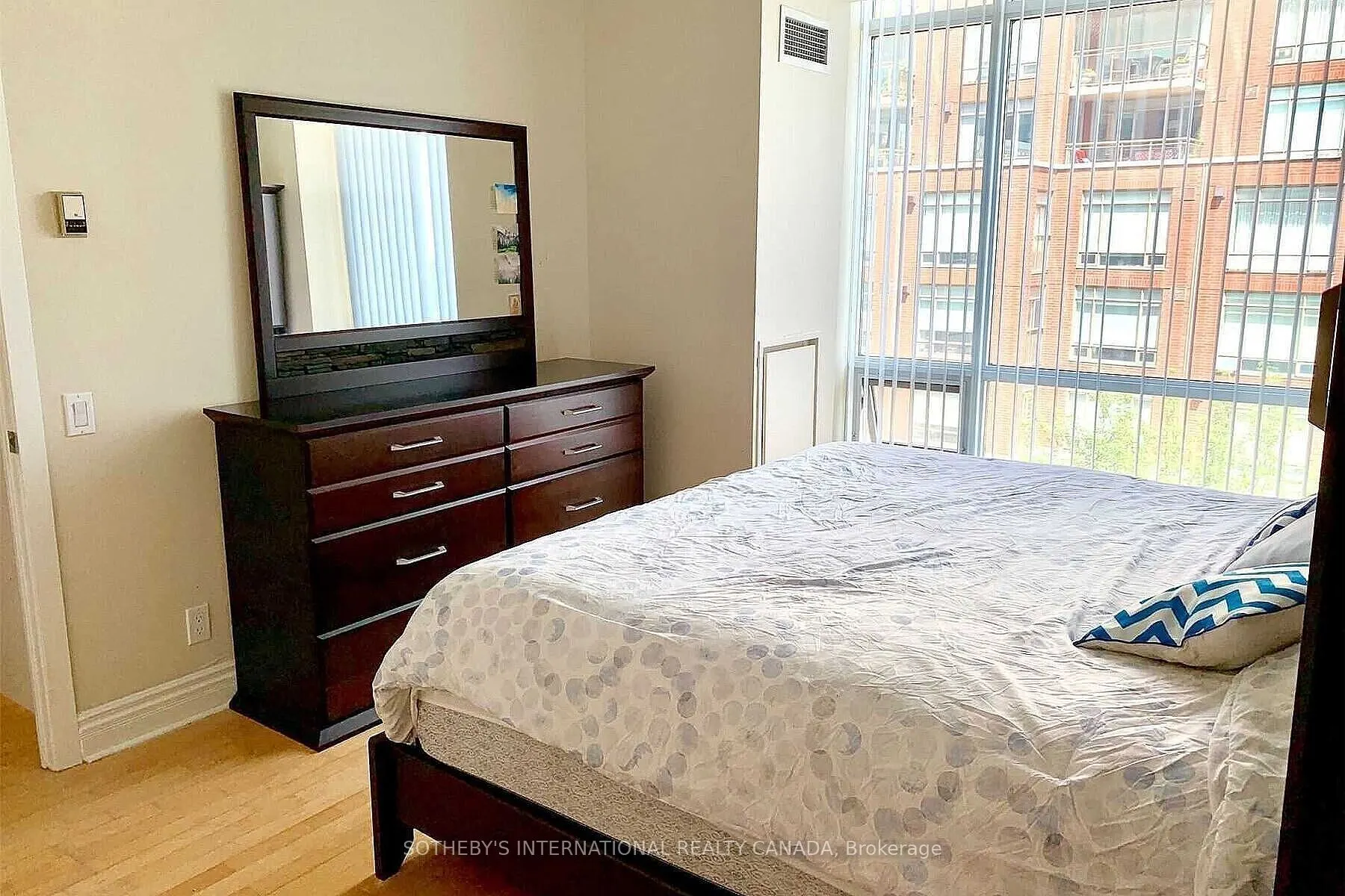 500 Queens Quay W, #505W