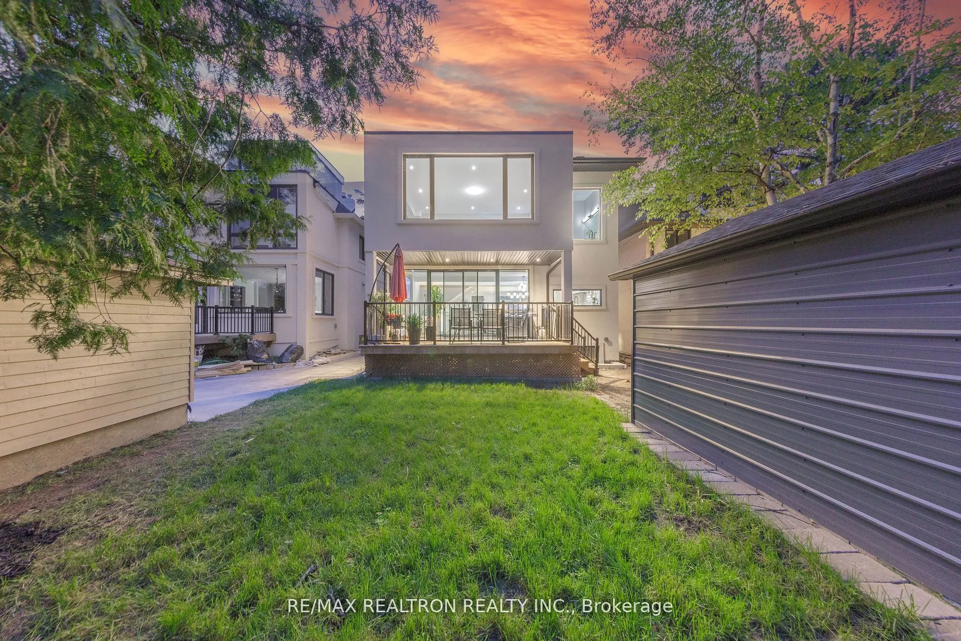 523 Briar Hill Avenue