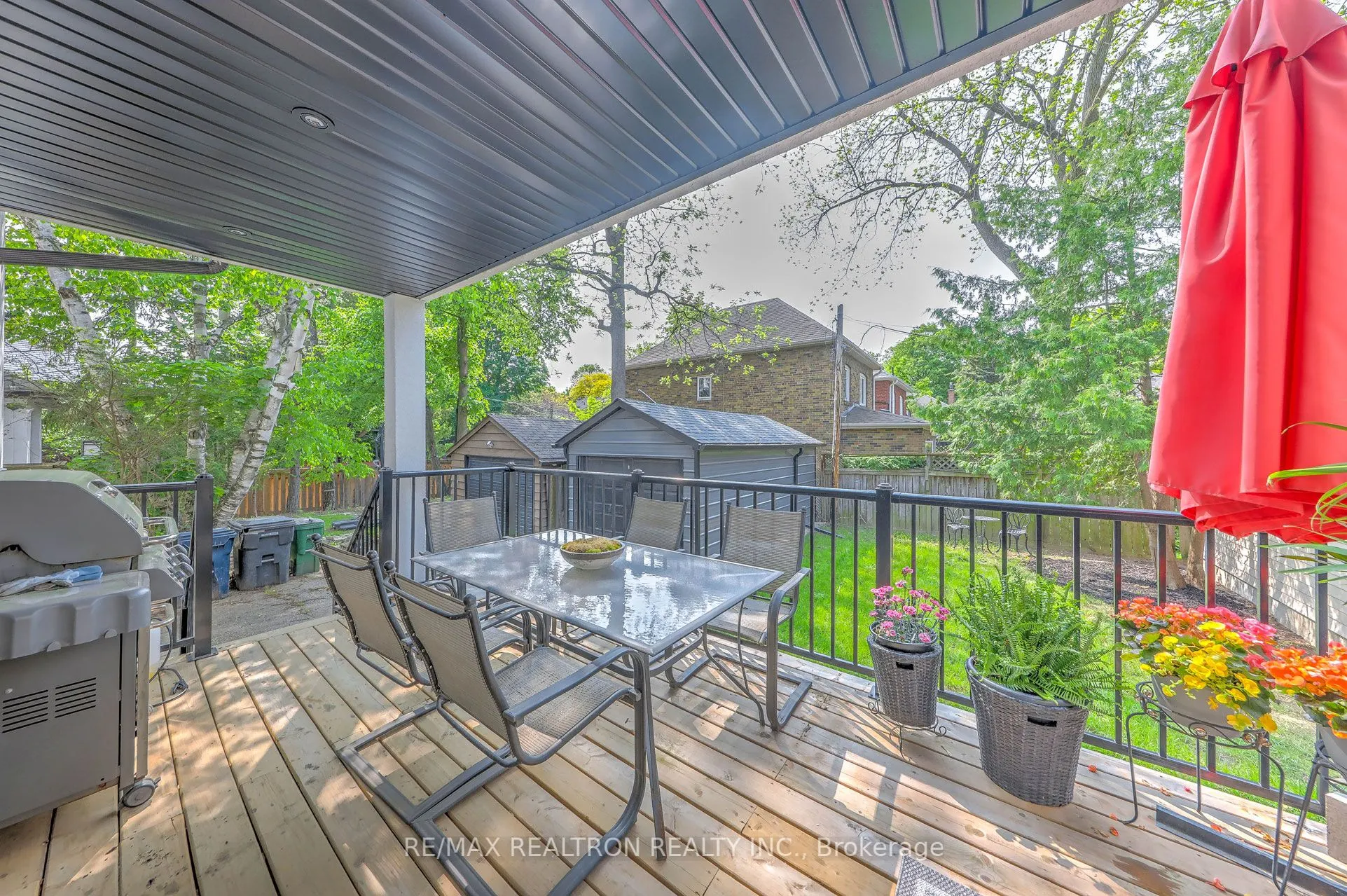 523 Briar Hill Avenue