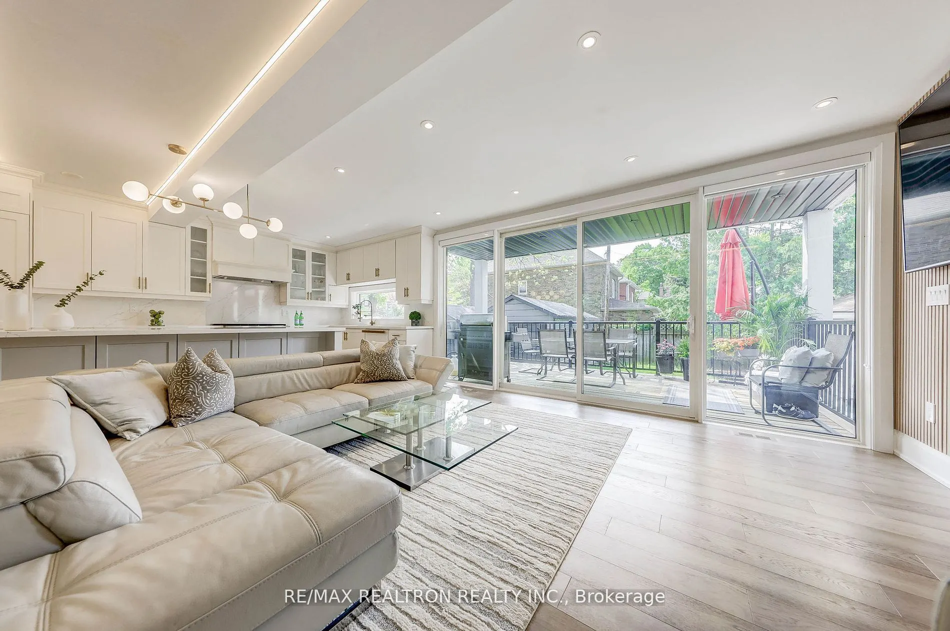 523 Briar Hill Avenue