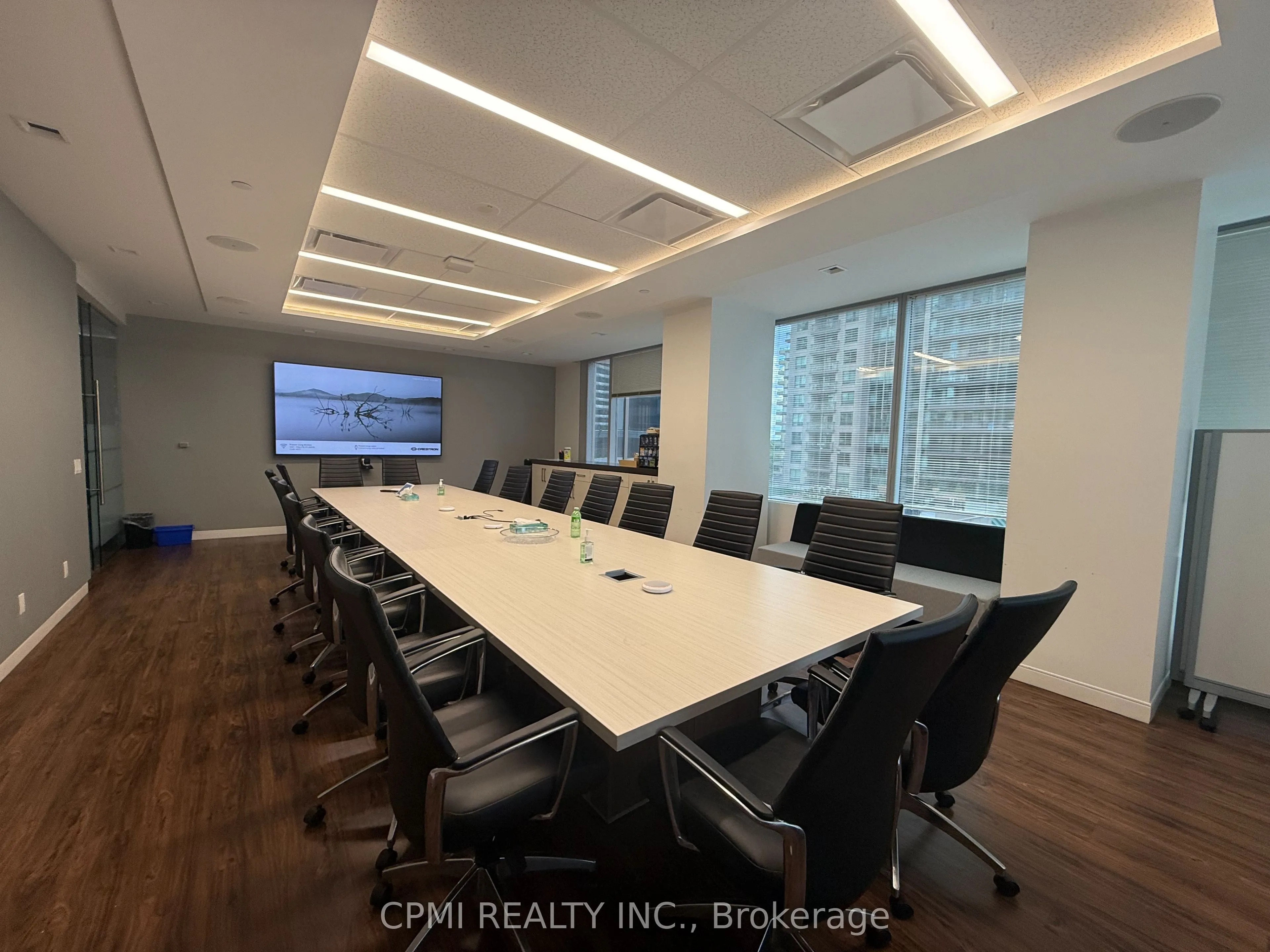 5255 Yonge Street, #400